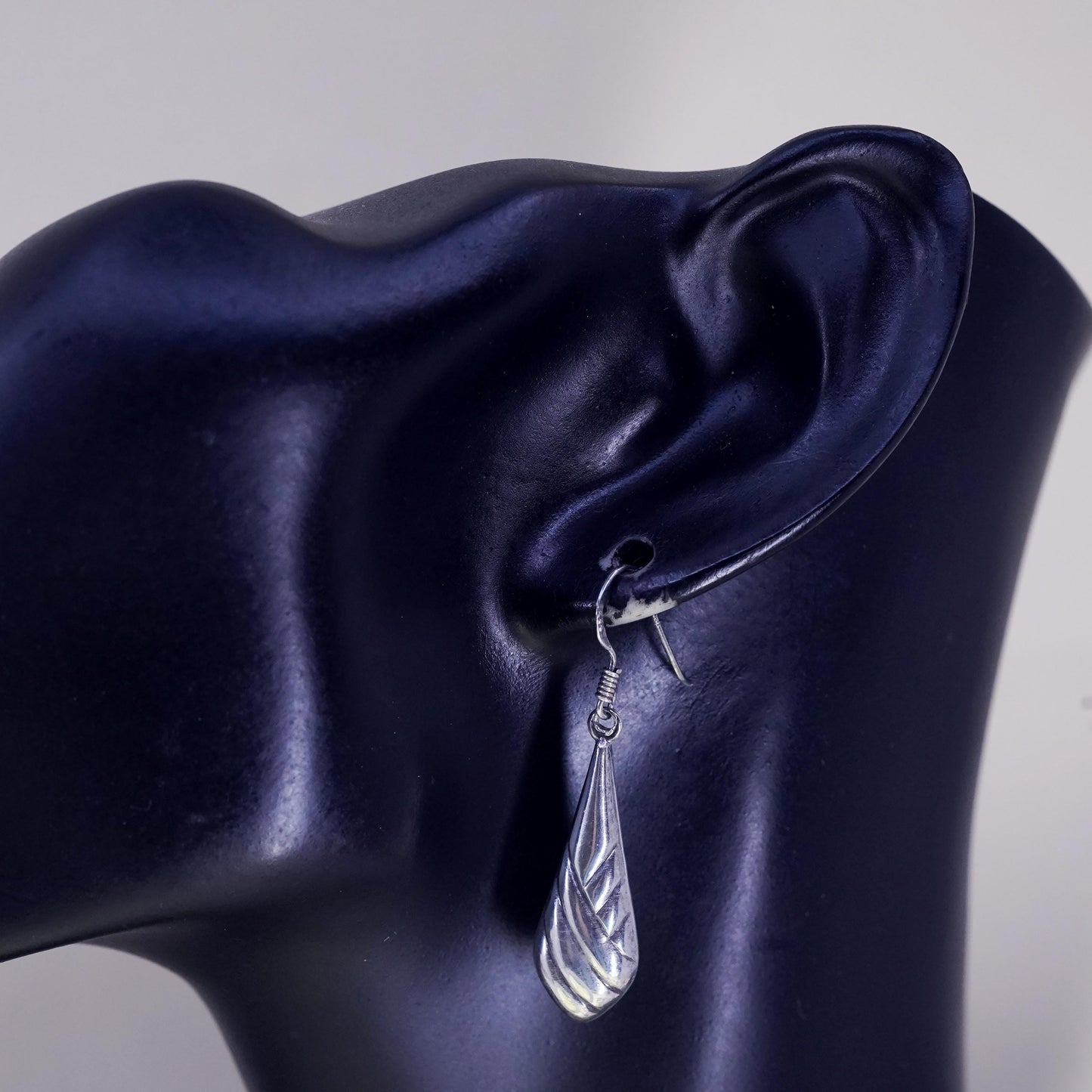vintage modernist sterling silver 925 handmade teardrop earrings
