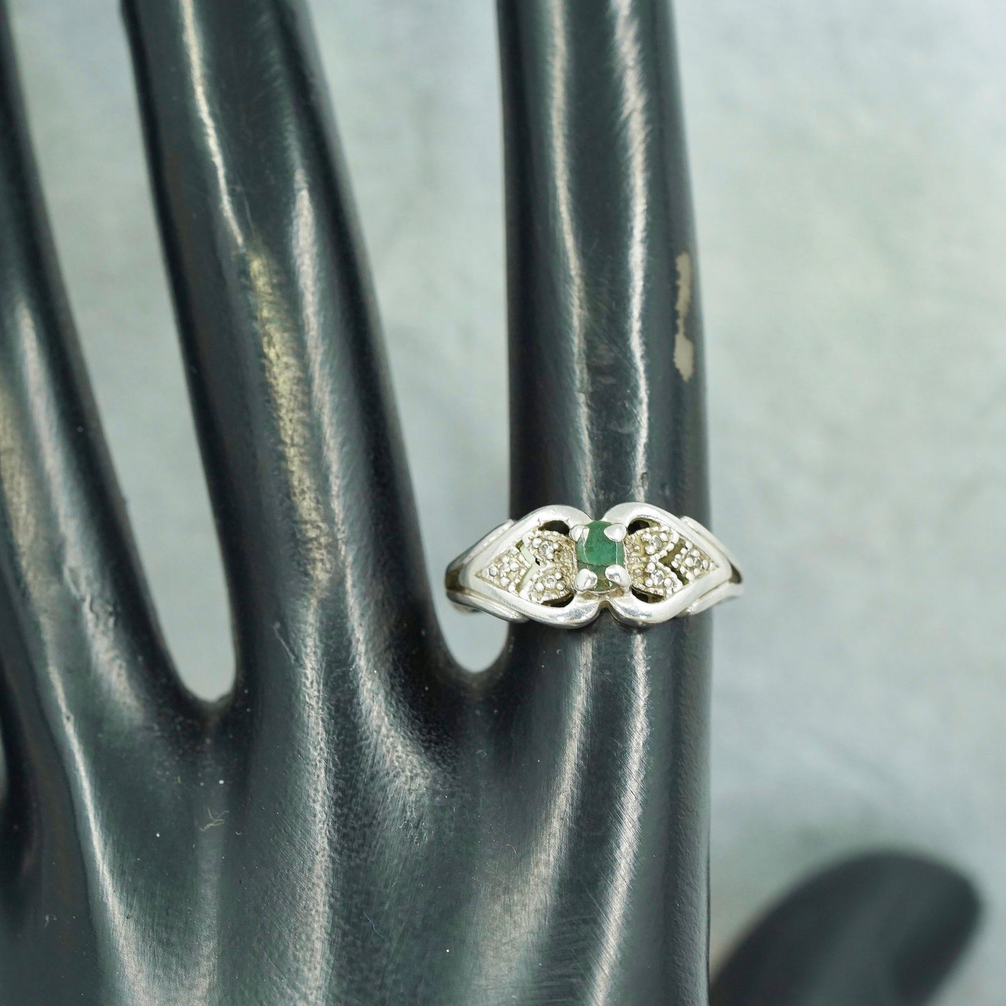 Size 6.5, vintage Sterling 925 silver handmade ring with jade and diamonds