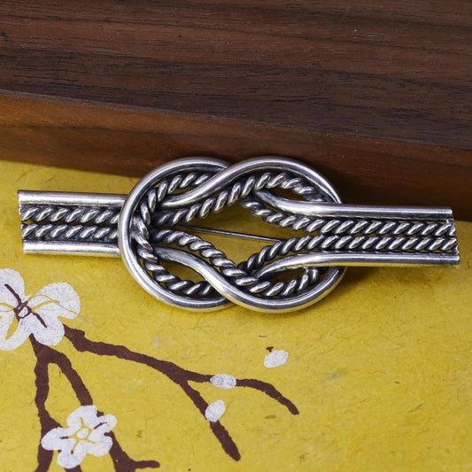 Vintage handmade sterling 925 silver cable knotted brooch