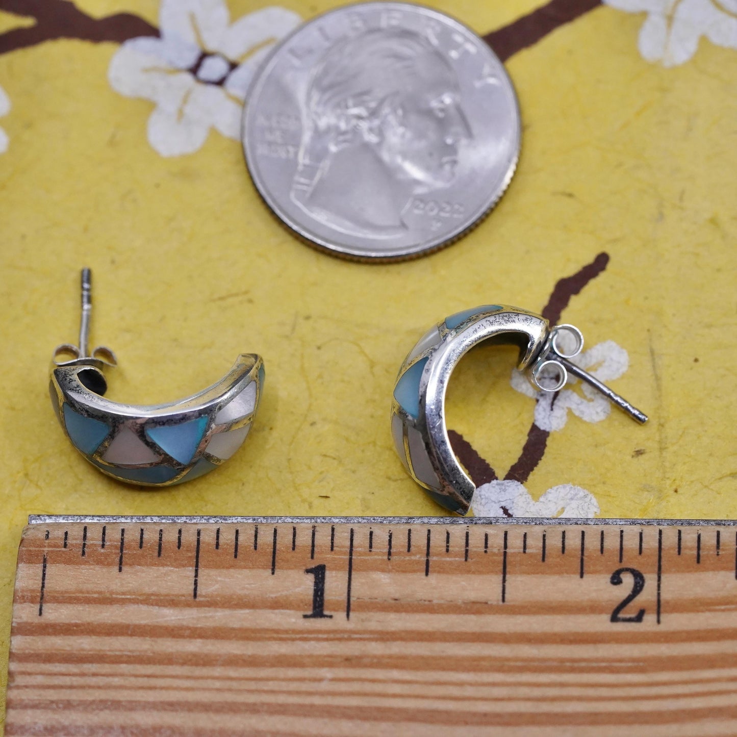 0.75", Vintage Sterling silver earrings, 925 huggie hoop studs mother of pearl