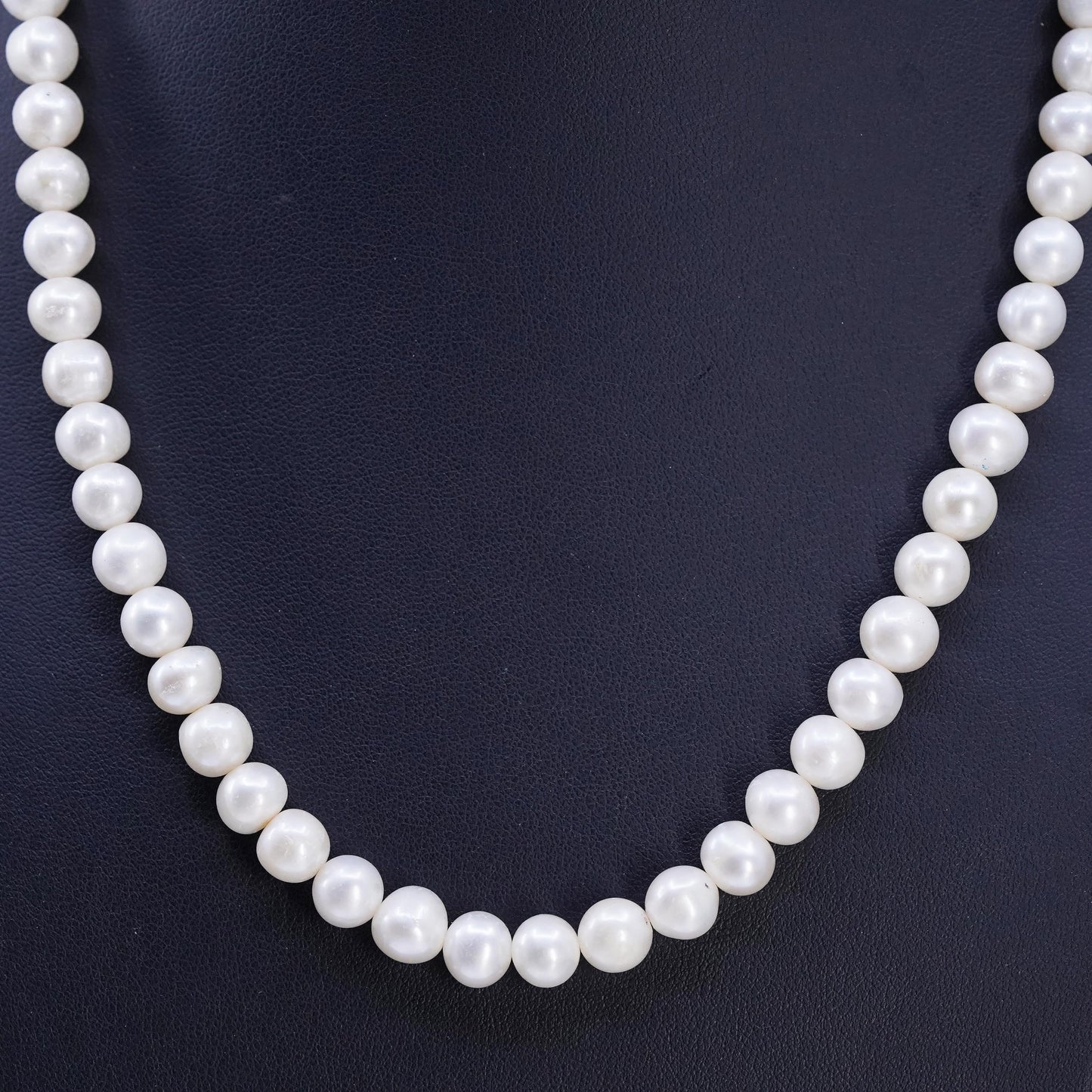 19", vintage 8mm freshwater pearl necklace with Sterling 925 silver clasp