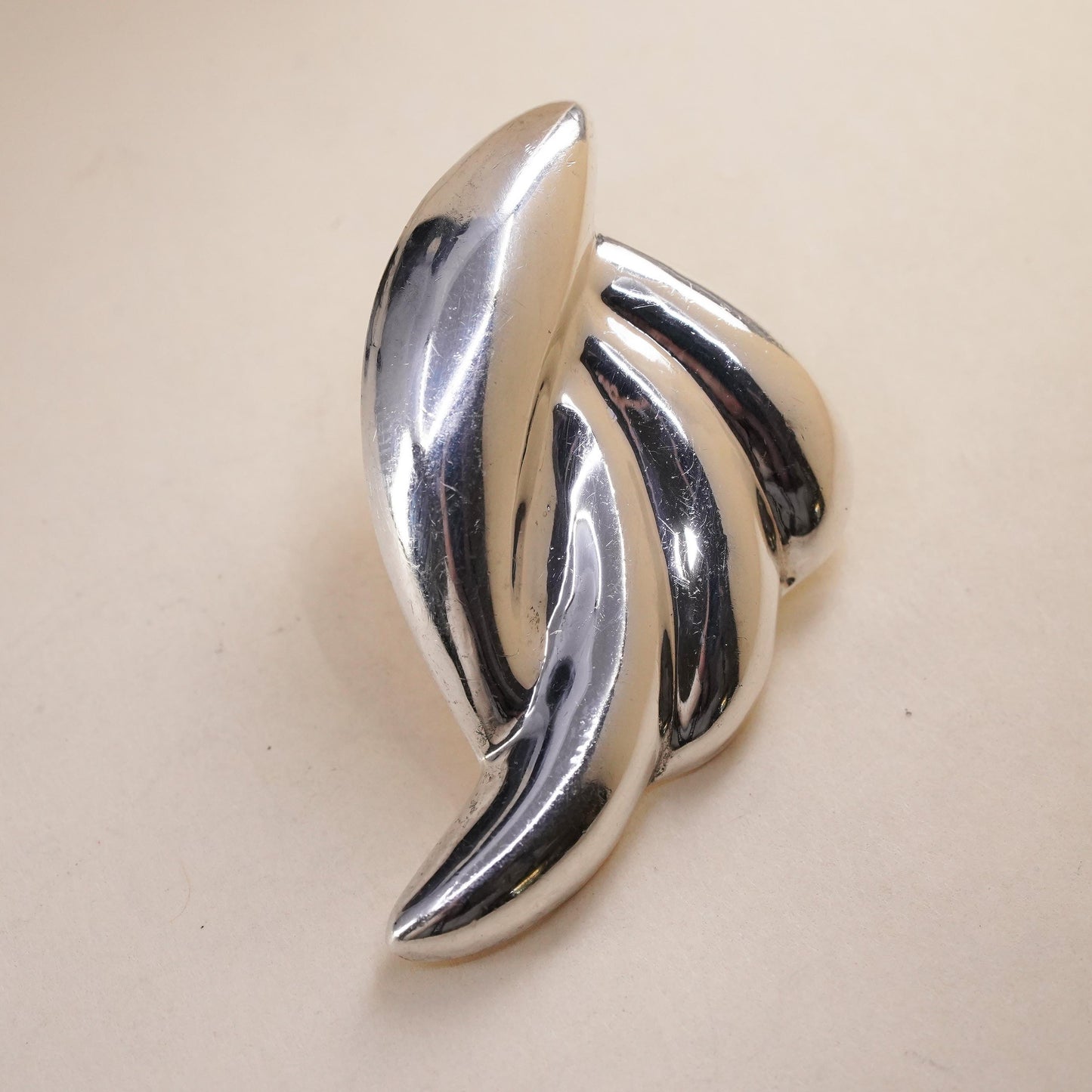 Vintage handmade single earring. Sterling 925 silver ribbed stud