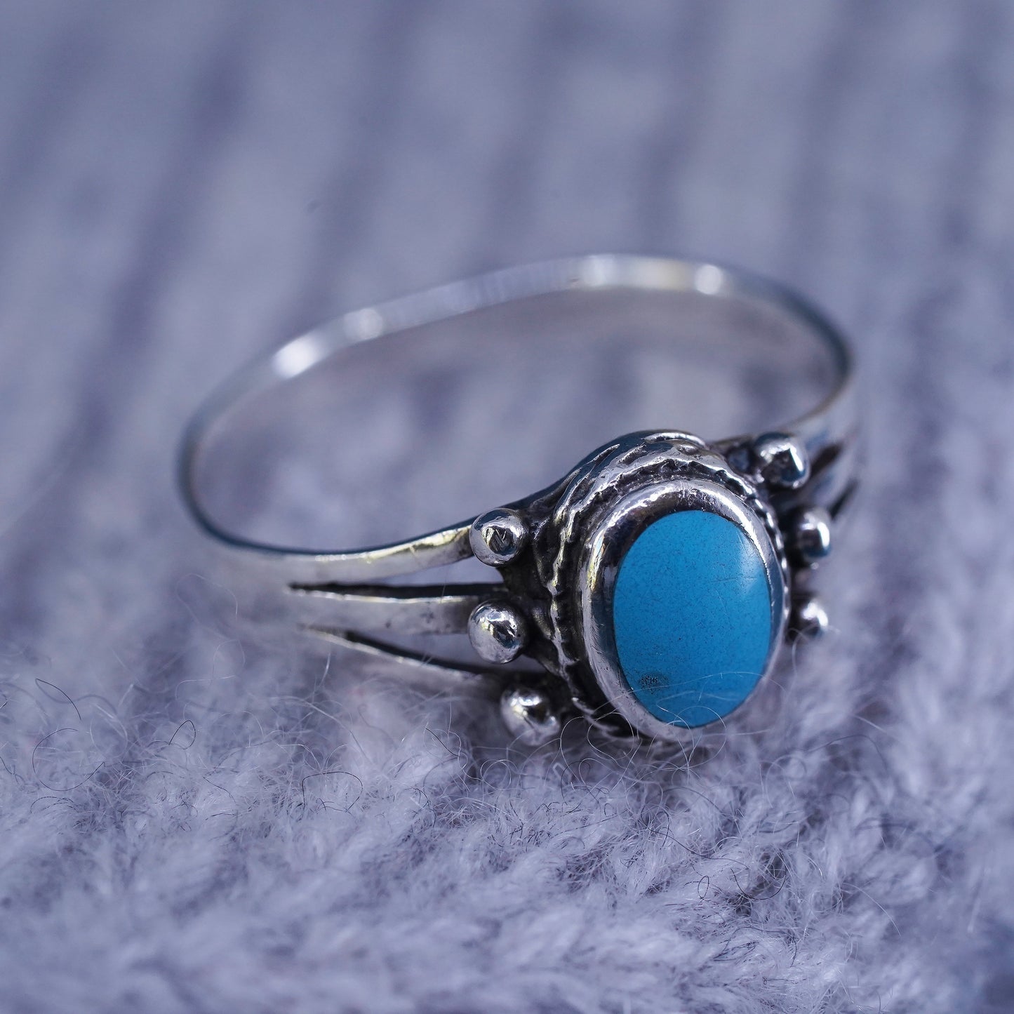 Size 9.5, vintage Sterling 925 silver handmade ring with turquoise and beads
