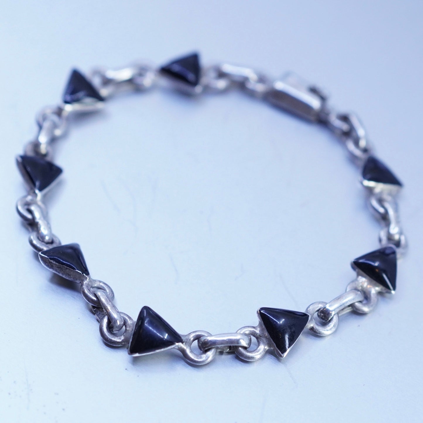 7”, mexico sterling 925 silver handmade bracelet with triangular black onyx