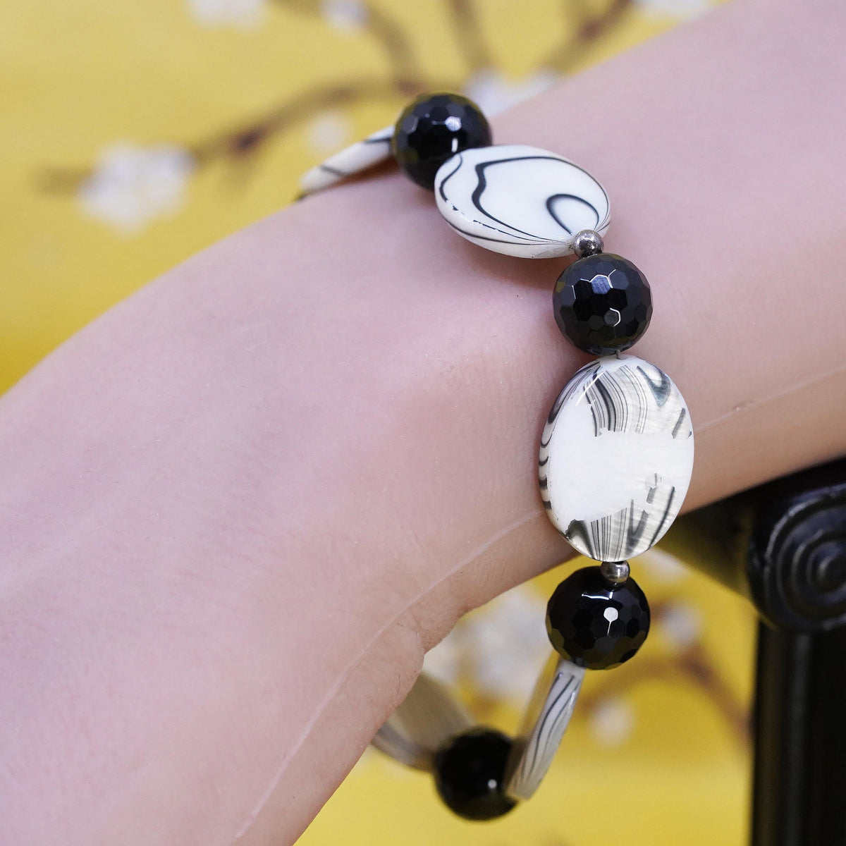 7”, Vintage Donna Dressler Sterling silver 925 bracelet, mother of pearl stripy