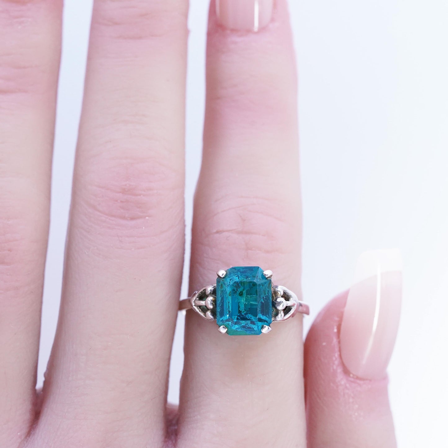 Size 6, vintage Sarah Coventry Sterling 925 silver handmade ring blue crystal