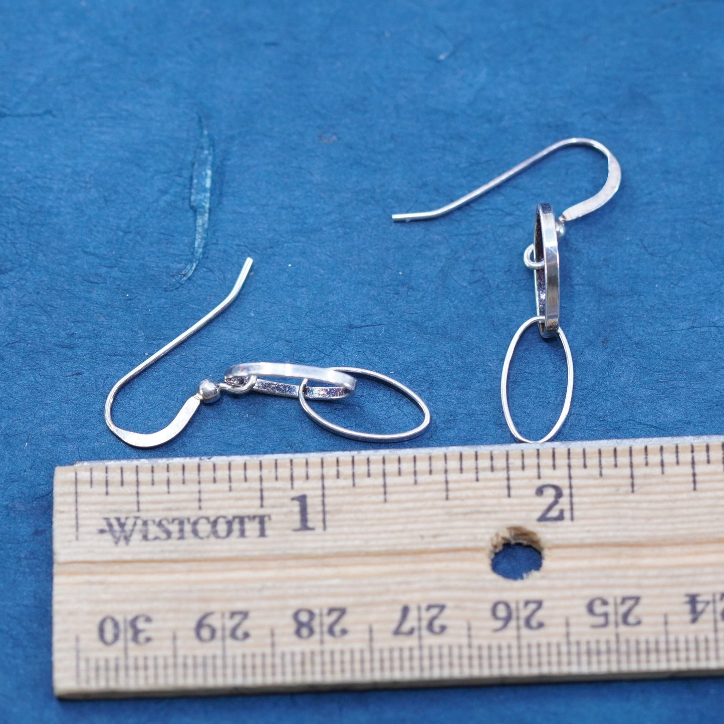 Vintage Sterling Silver handmade Earrings. 925 entwined oval circle dangles