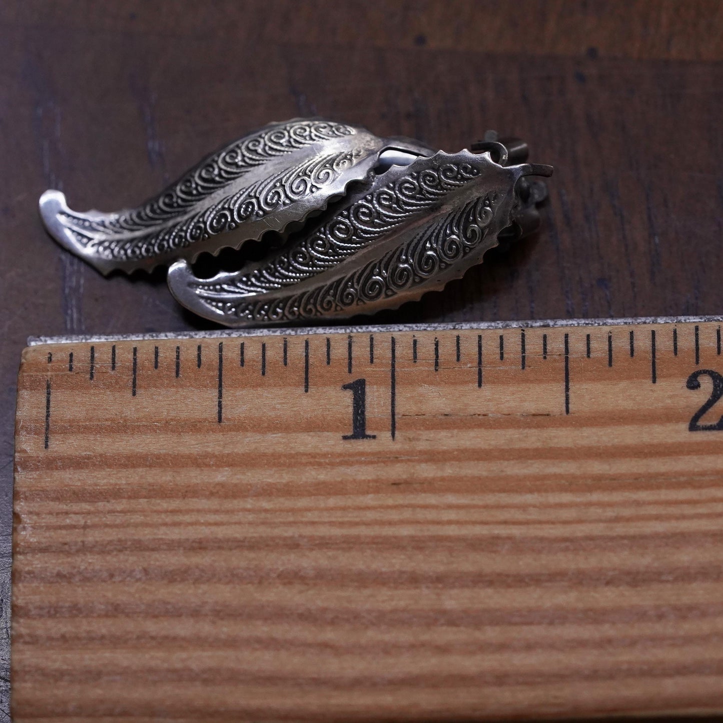 Vintage southwestern sterling silver single earring, 925 silver leaves clip on