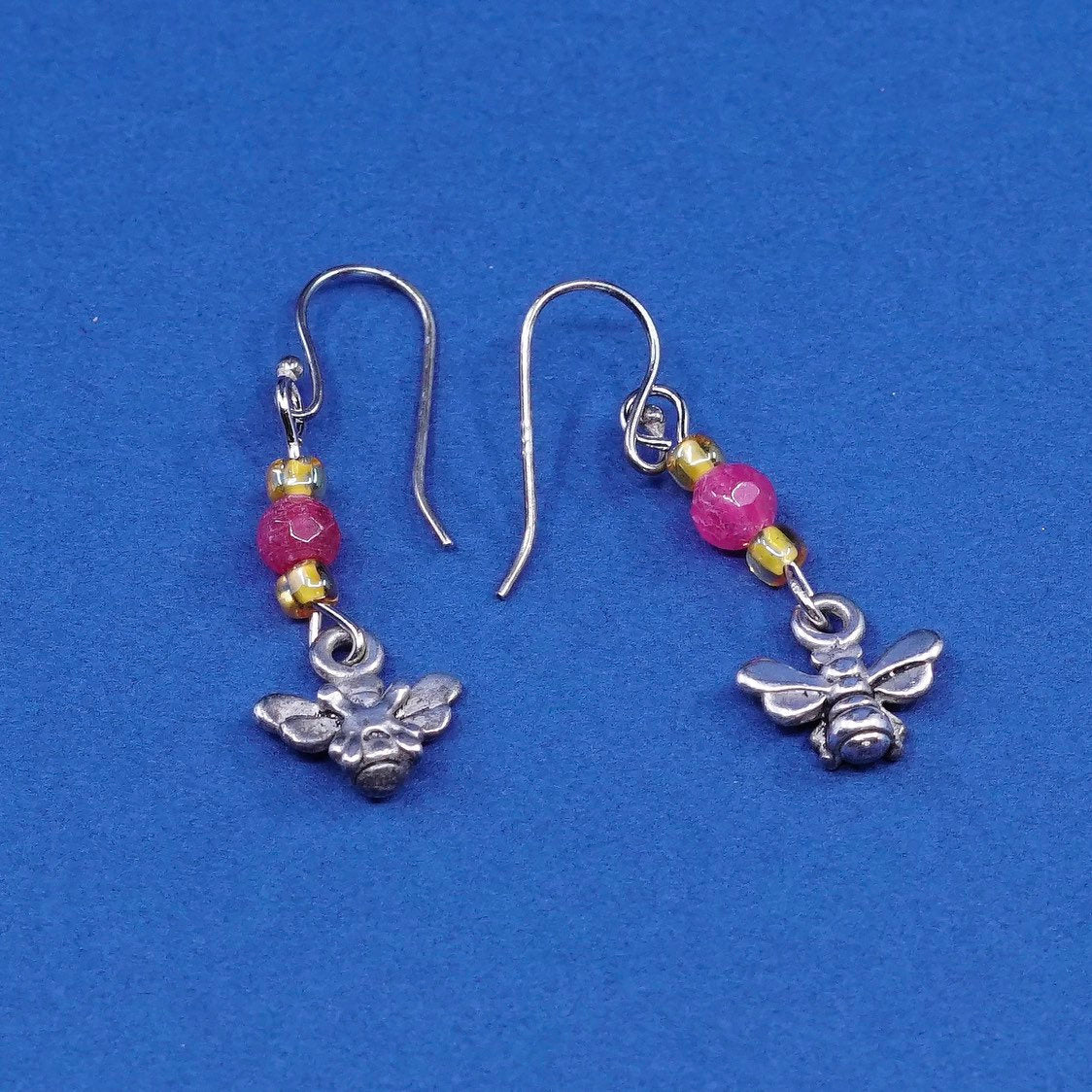 VTG sterling silver handmade earrings, 925 w/ ruby bead N bee dangle