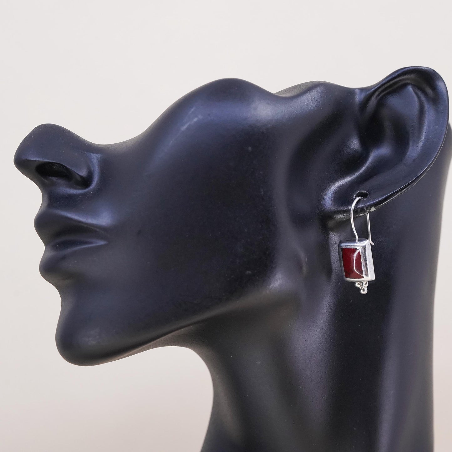 Vintage Mexican sterling 925 silver handmade single earring with red Jasper
