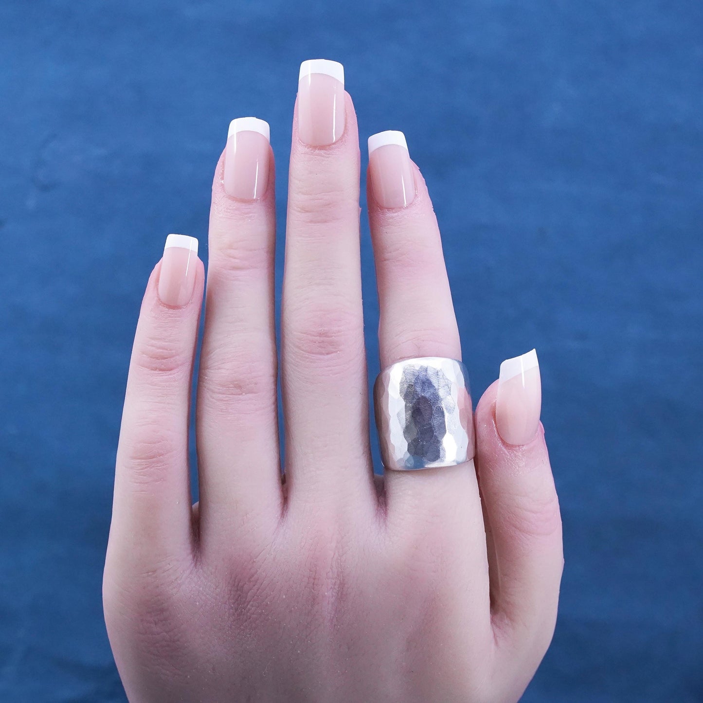 Size 7, vintage Sterling silver handmade ring, modern hammered 925 wide band