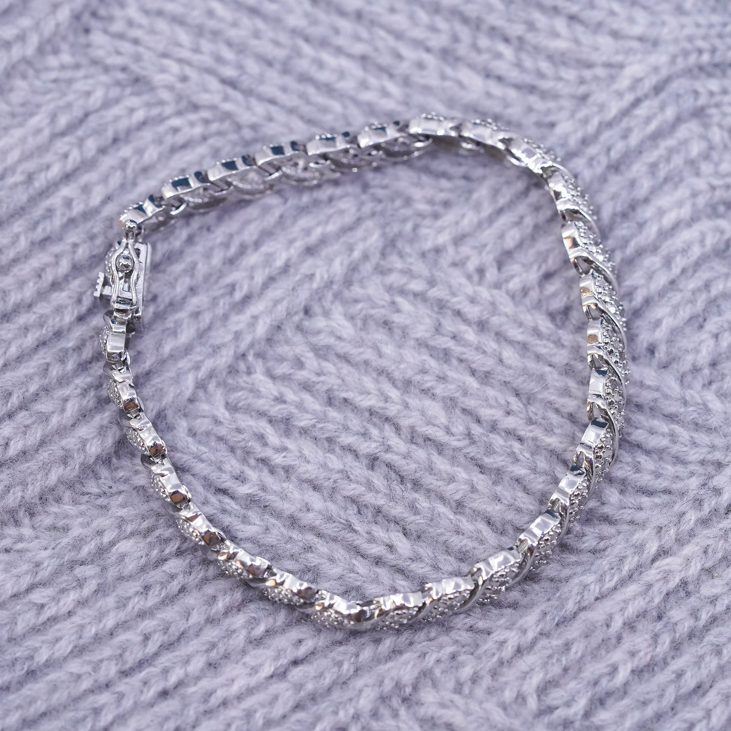 7.25”, vintage sterling 925 silver tennis bracelet with cluster diamonds