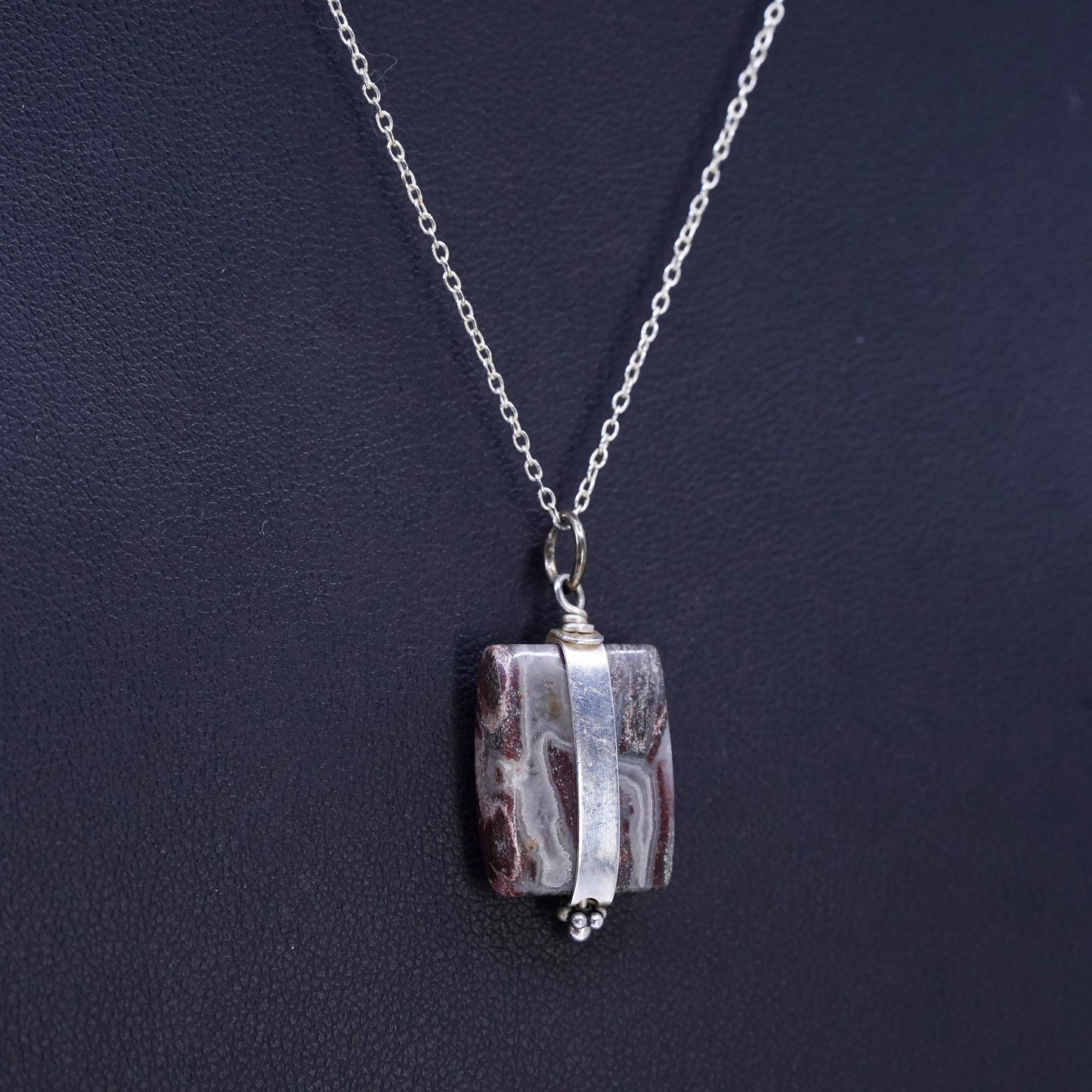 16", vintage Sterling 925 silver handmade circle necklace with agate pendant