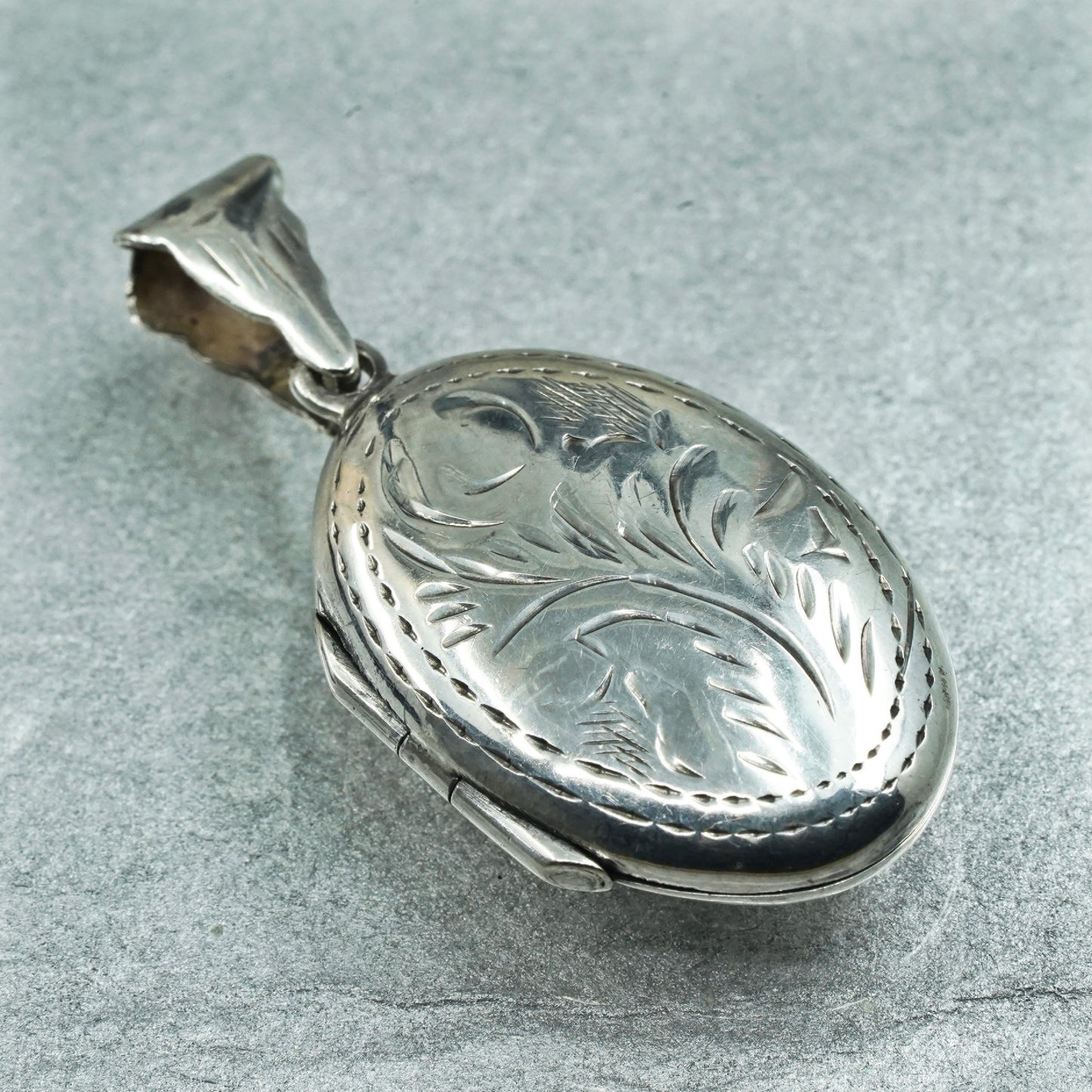 Sterling silver pendant charm, textured 925 oval floral two photos locket