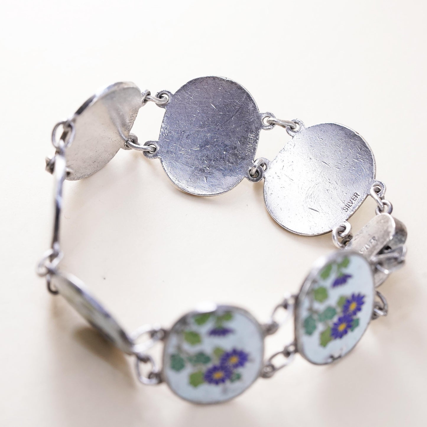 6.25”, Vintage handmade sterling 925 silver tennis bracelet with enamel flower