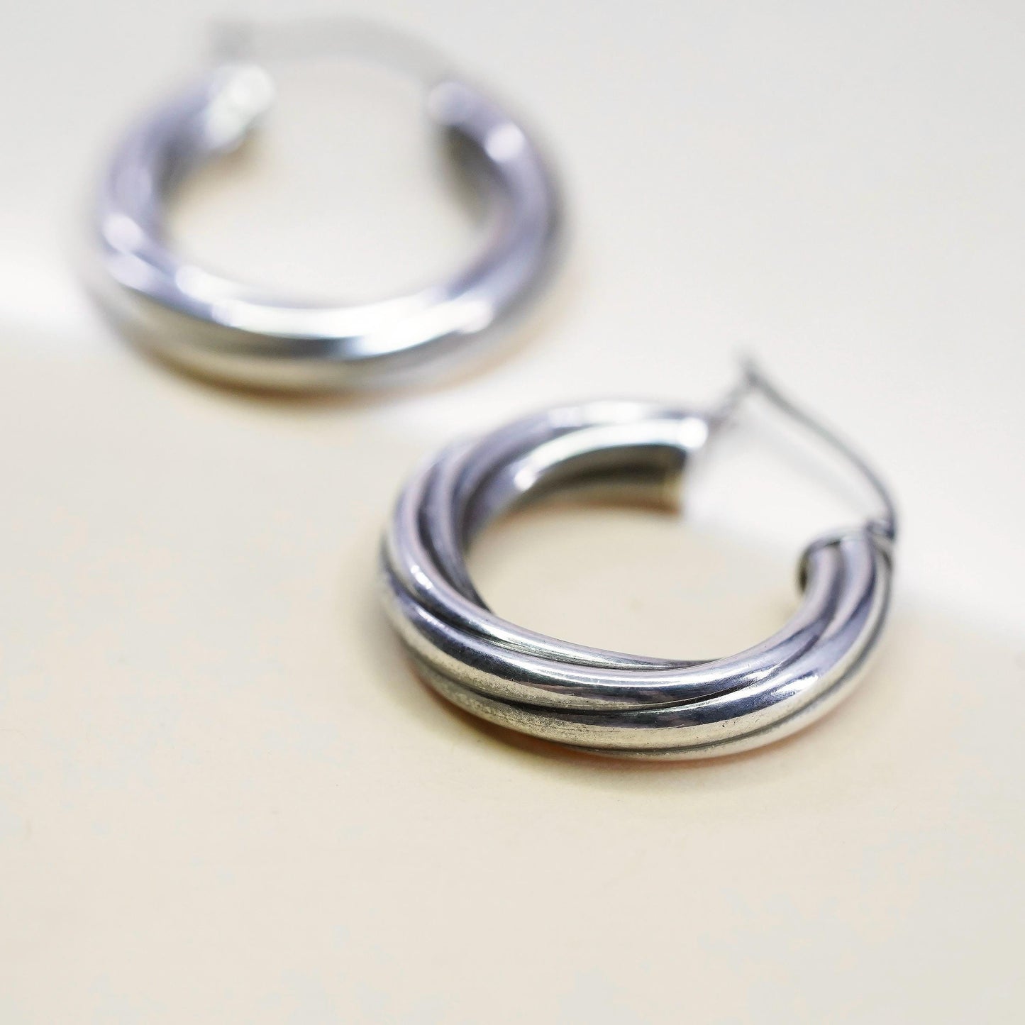 1" Vintage 925 sterling silver bold loop earrings, textured twisted hoops