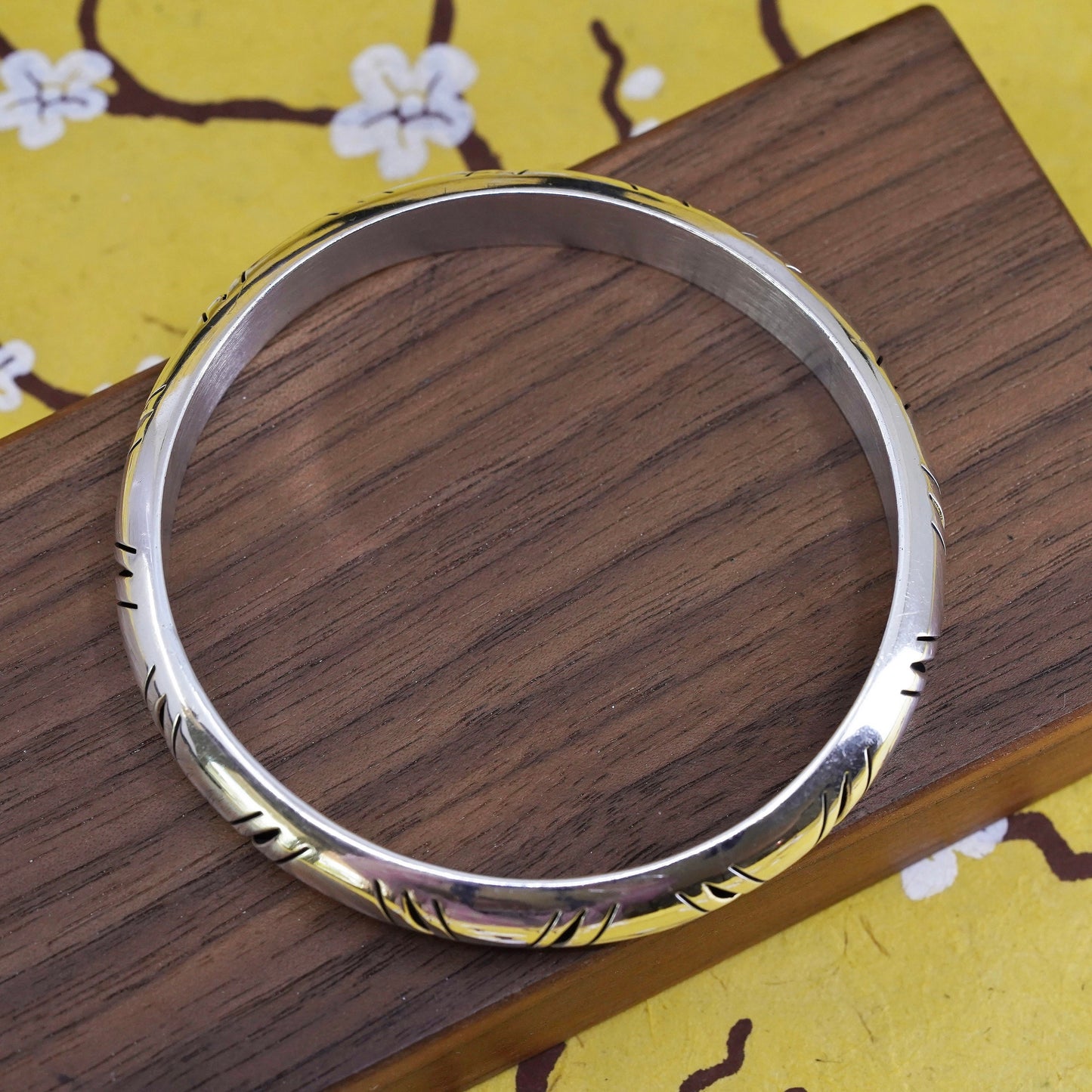 8”, Vintage Mexico Sterling silver handmade bracelet, 925 bangle with cut out