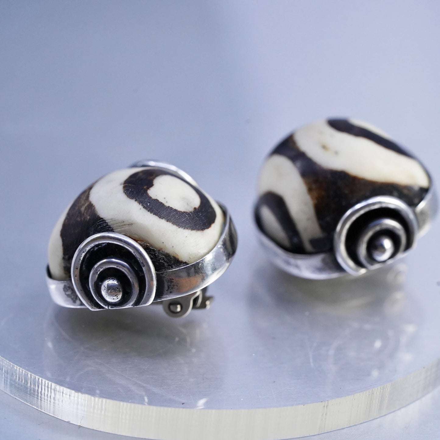 Artisan SIGNED David Sterling 925 Silver Handmade Dzi Gemstone Clip Earrings