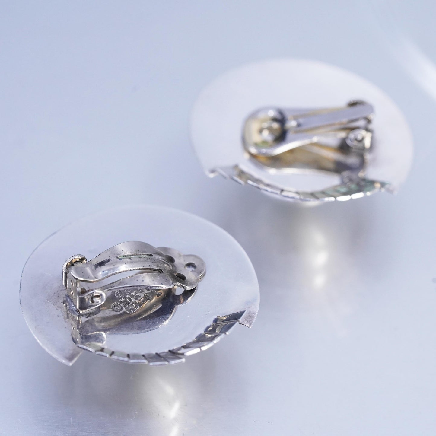 VTG Mexican Two Tone Sterling 925 Silver circle CLIP ON earrings brass cable