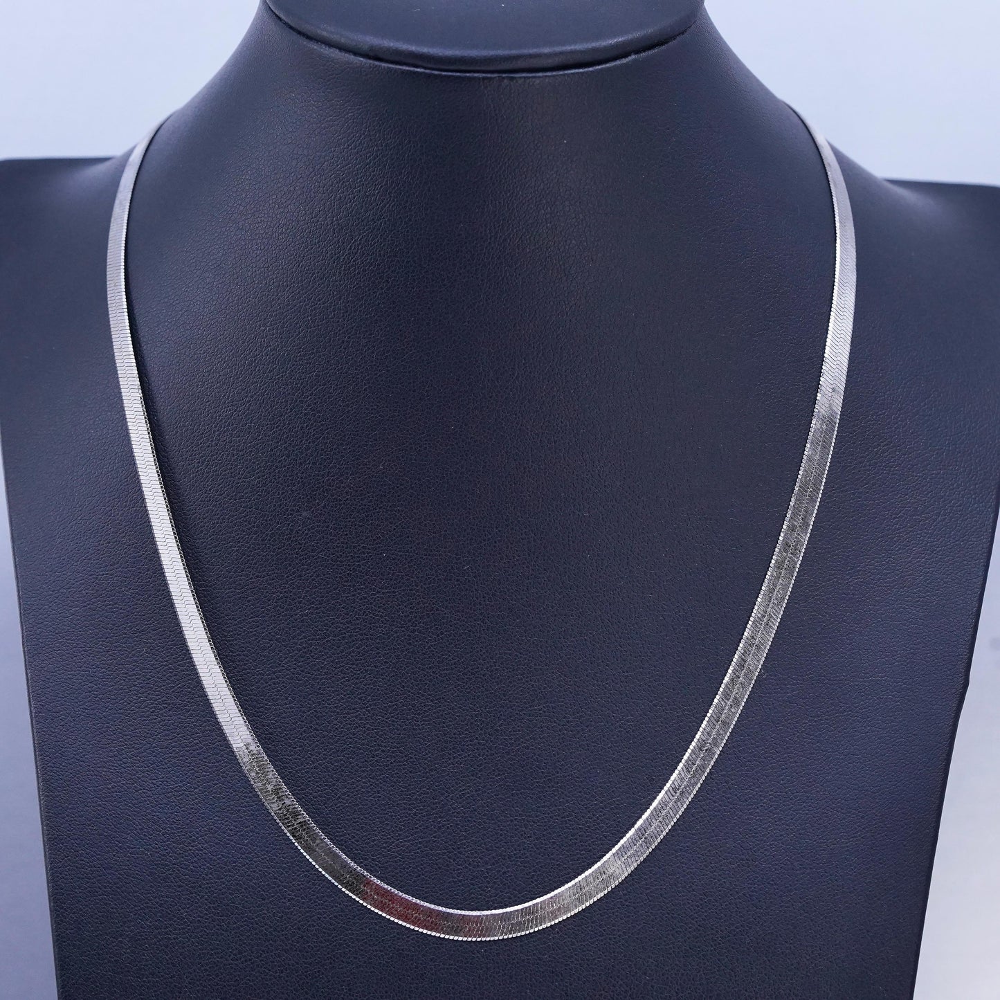 18" 4mm, vintage Italian Sterling 925 silver textured herringbone necklace