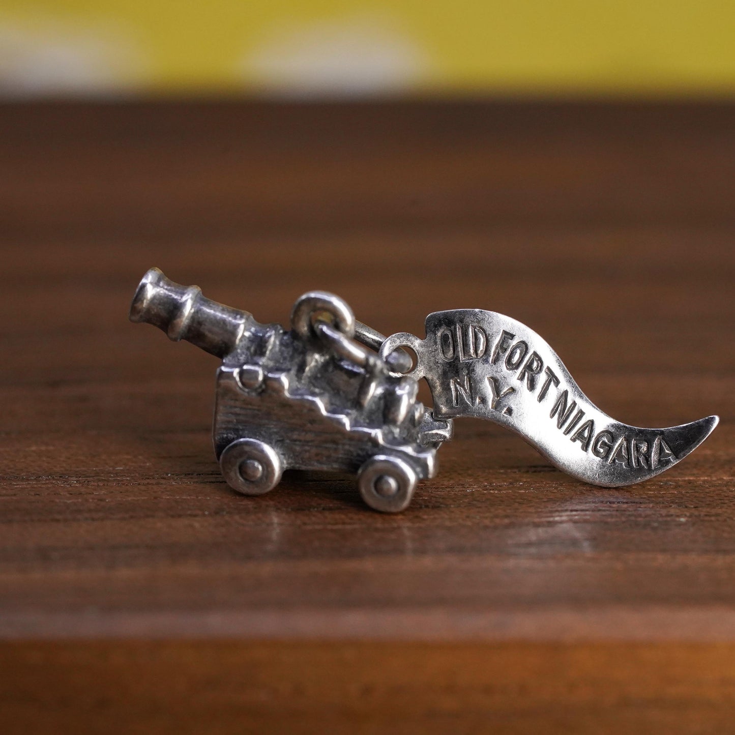 Sterling Silver 925 Old Fort Niagara NY Cannon Charm Pendant Souvenir Military