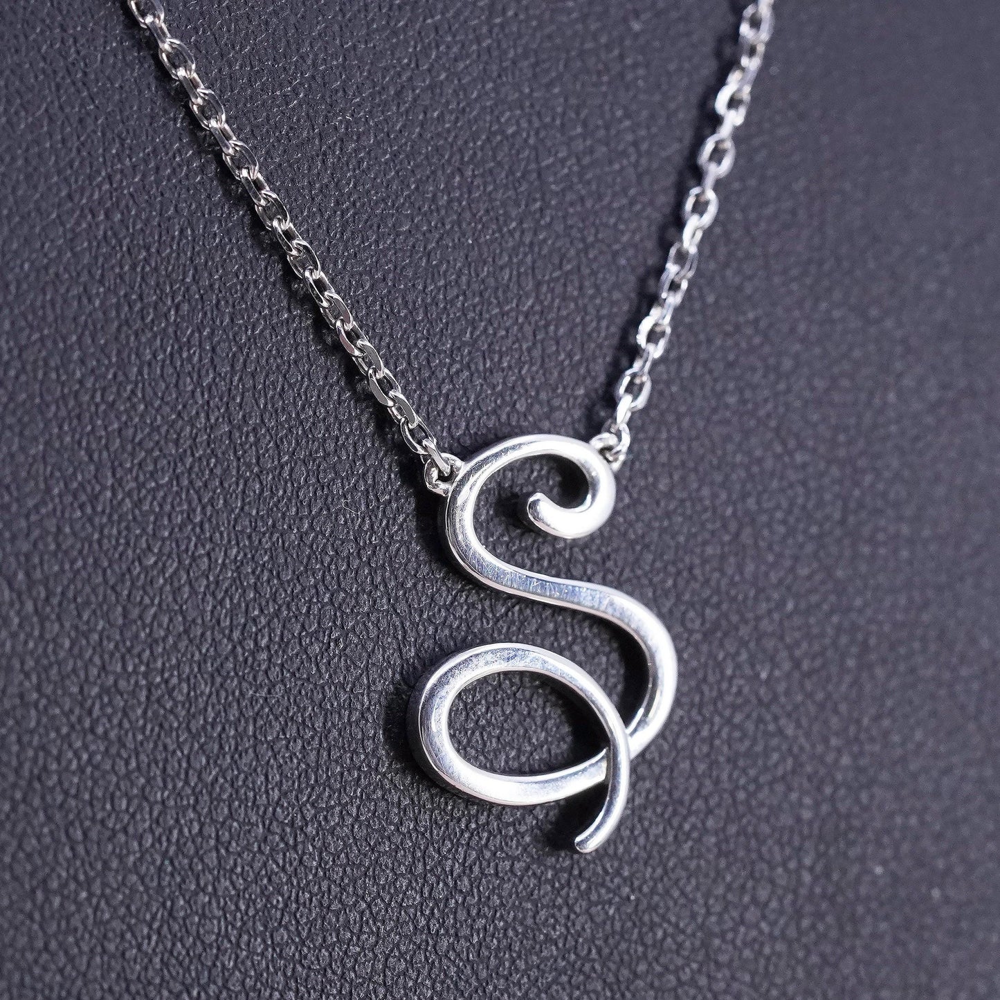 18", vintage Sterling silver necklace, 925 circle chain with letter S pendant