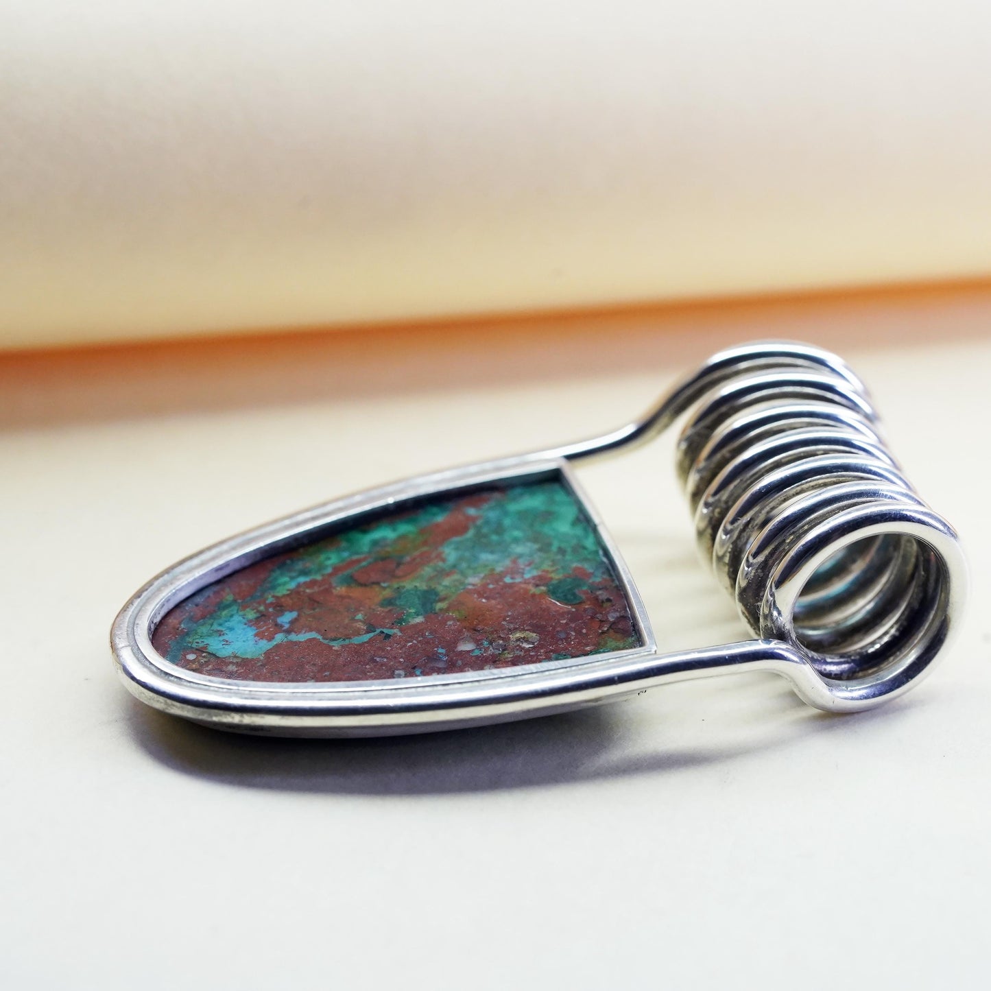 Vintage sterling 925 silver handmade spring pendant w/ Azurmalachite malachite