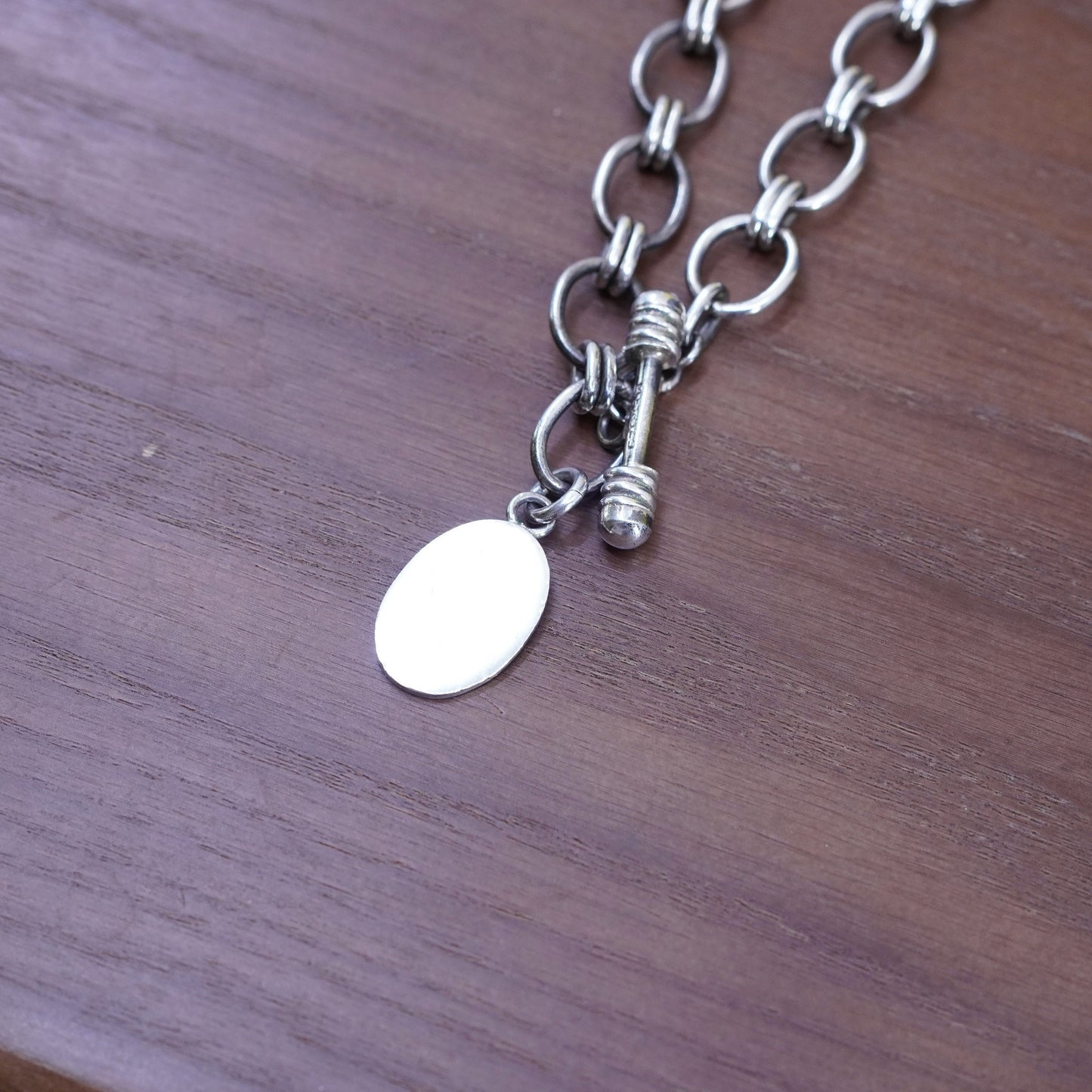 18”, Sterling silver necklace, 925 oval chain with toggle closure and oval tag