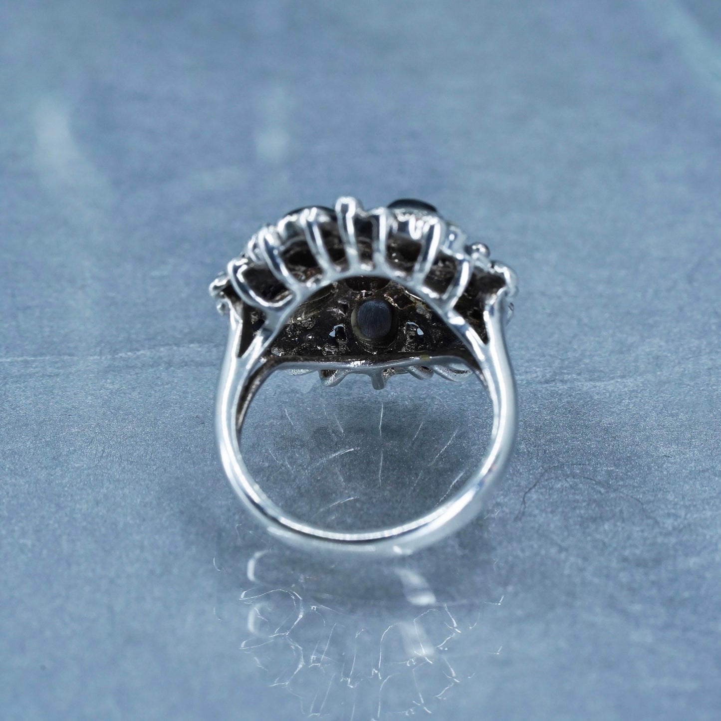 Size 8, southwestern 925 silver ring with abalone and marcasite floral details