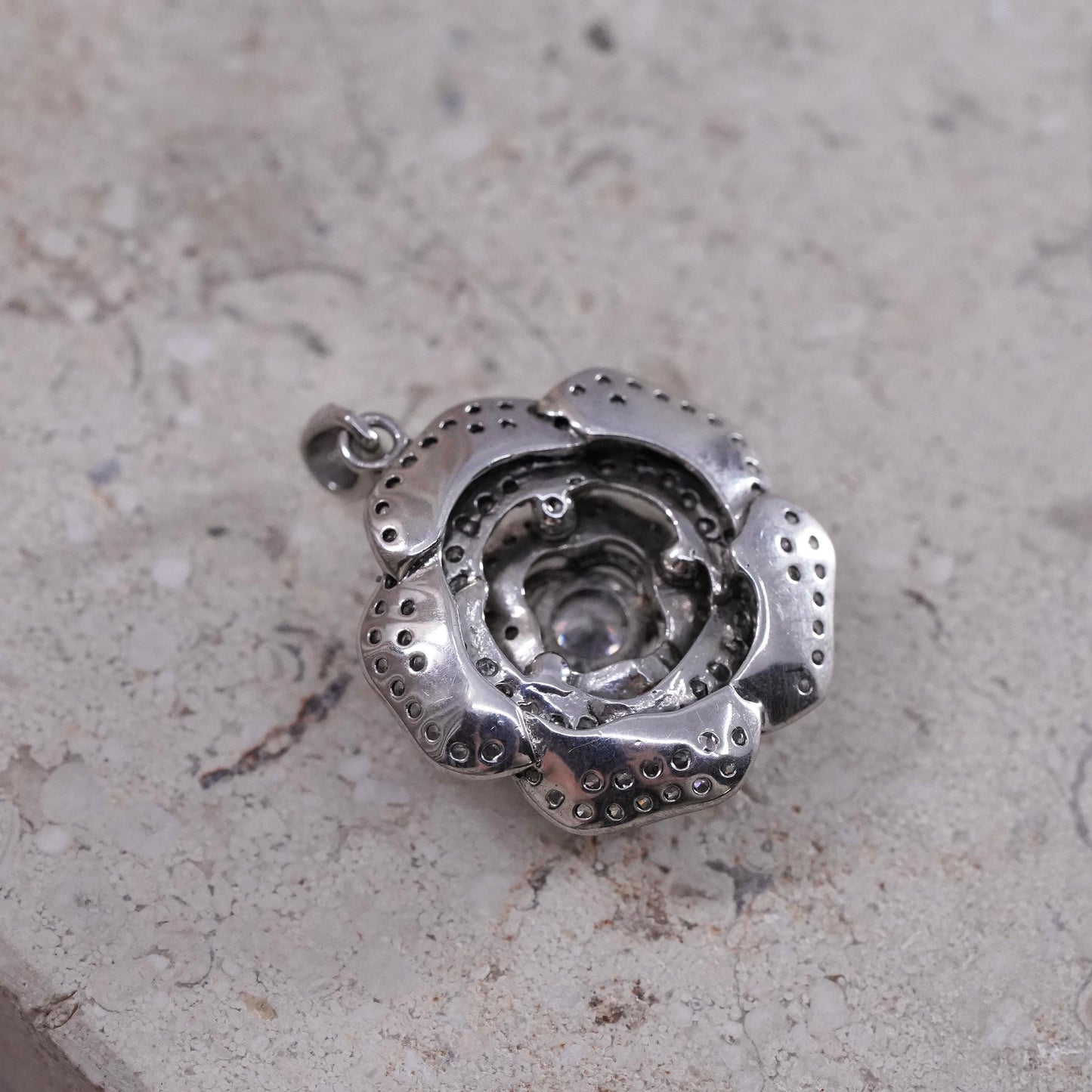 Vintage sterling silver handmade pendant, 925 flower circle with cluster cz