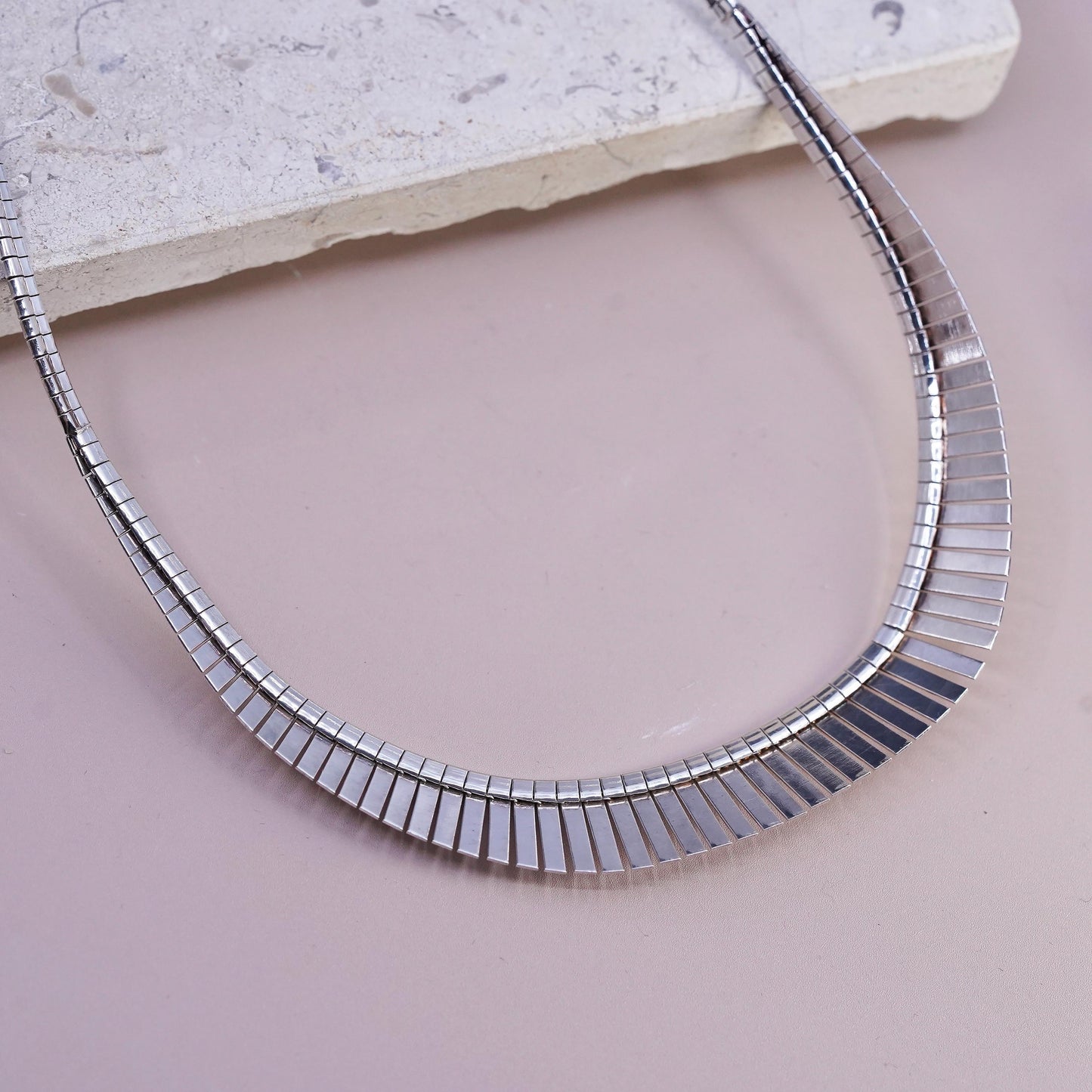 17", vintage Italian Sterling silver necklace, 925 herringbone Cleopatra chain