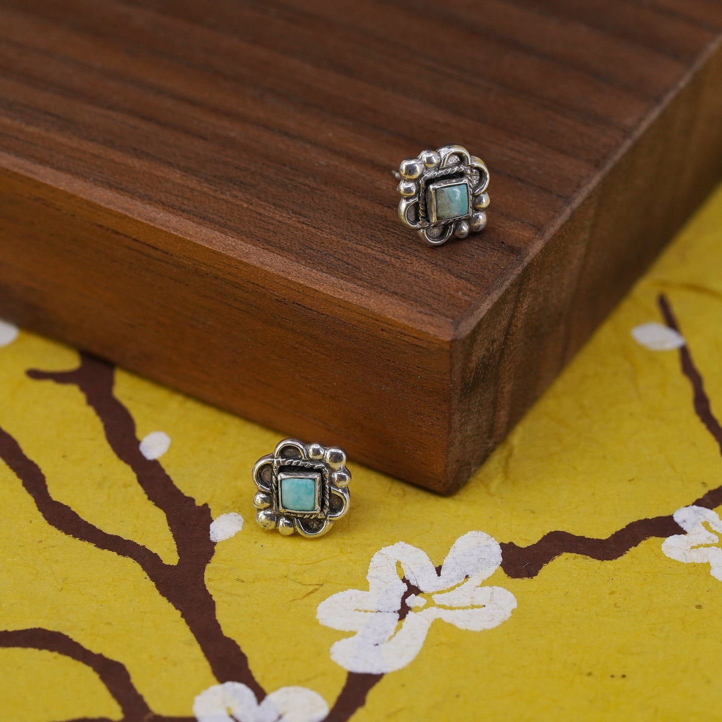 southwestern Sterling Silver Native American Earrings, 925 studs turquoise