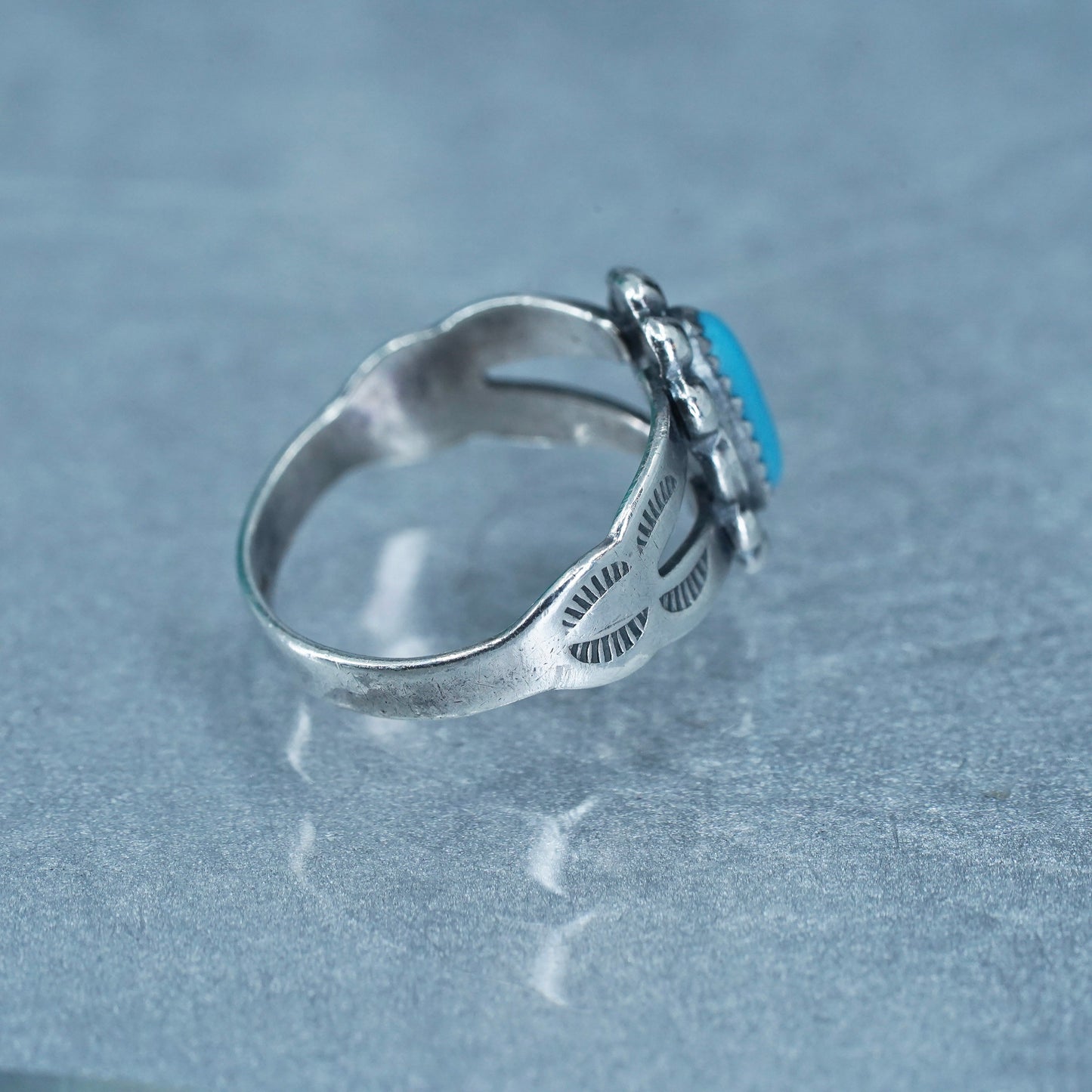 Size 3, Native American navajo Bell trading Sterling 925 silver ring turquoise