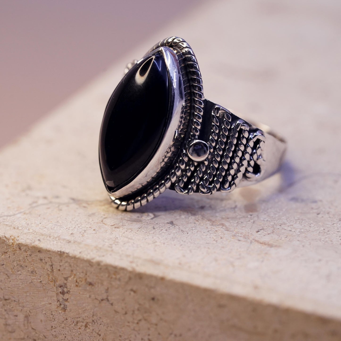 Size 10.75, vintage YS Sterling 925 silver ring marquise shaped onyx and cable