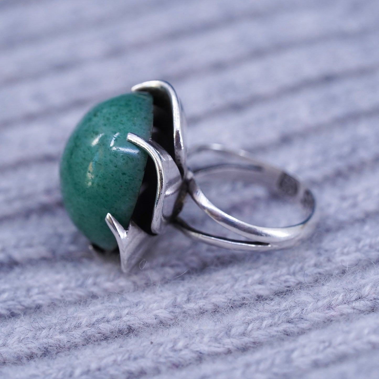 Size 5.5, vintage southwestern SP sterling 925 silver handmade crown ring jade