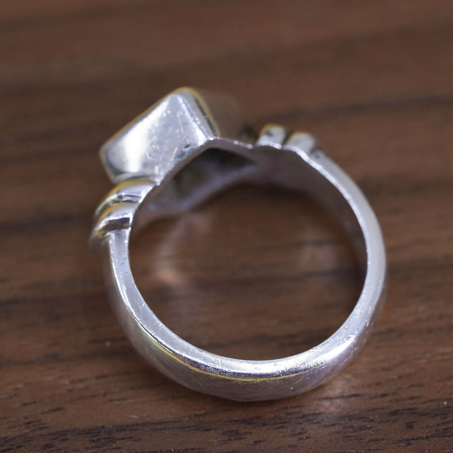 Size 6.5, vintage Mexican Sterling 925 silver shiny statement ring w/ sapphire