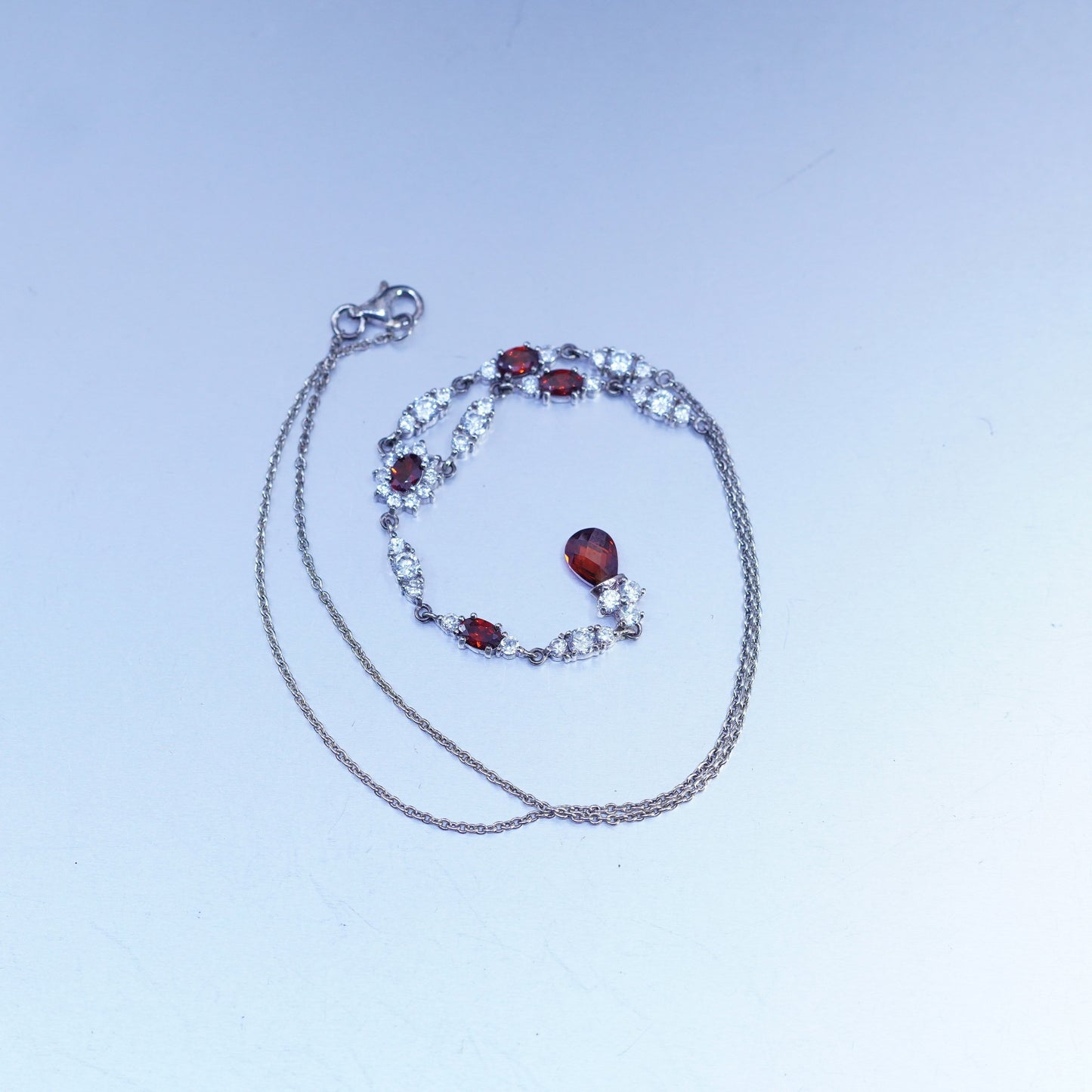 18”, vintage Sterling 925 silver handmade circle necklace with ruby pendant