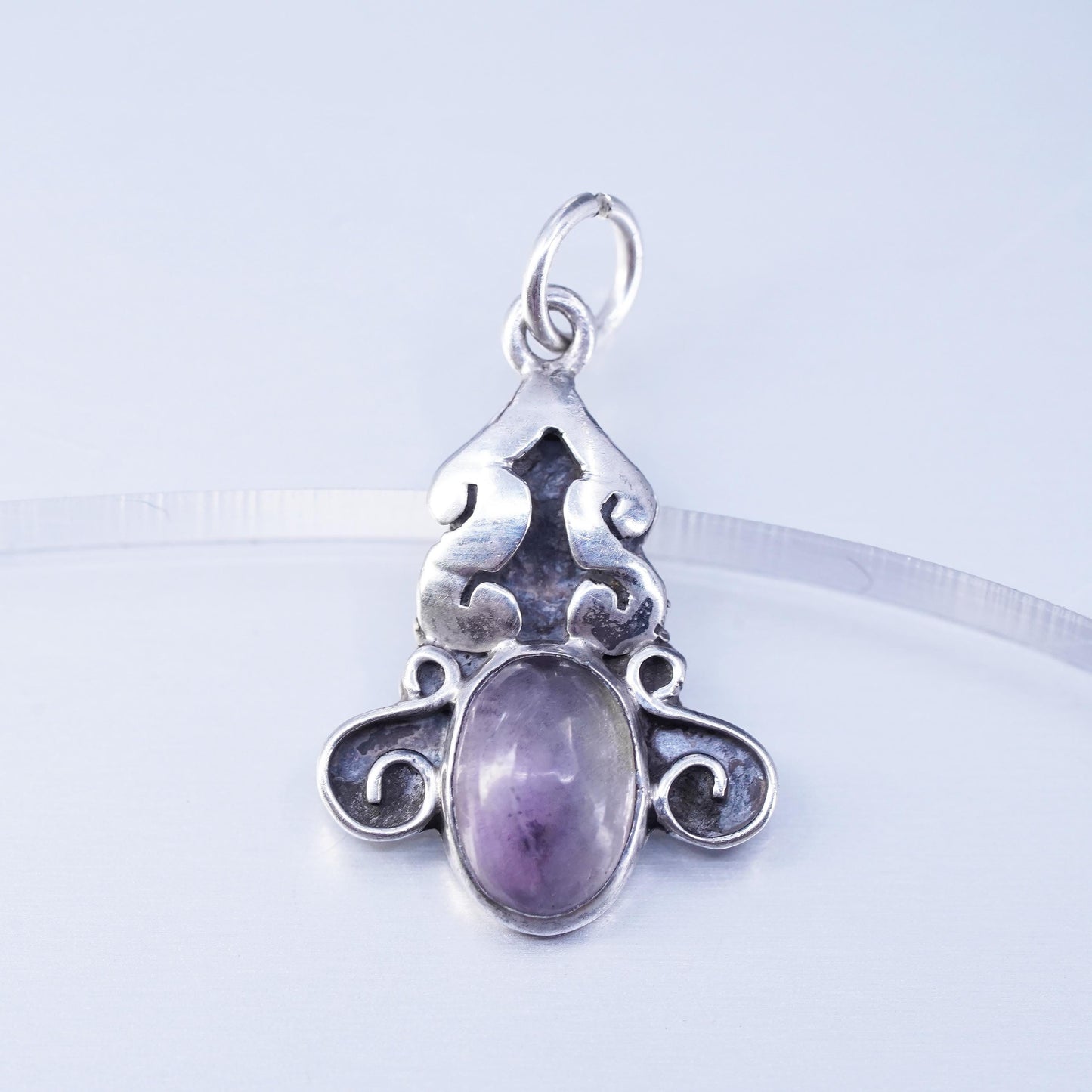 Vintage Mexican sterling 925 silver handmade charm pendant with oval amethyst