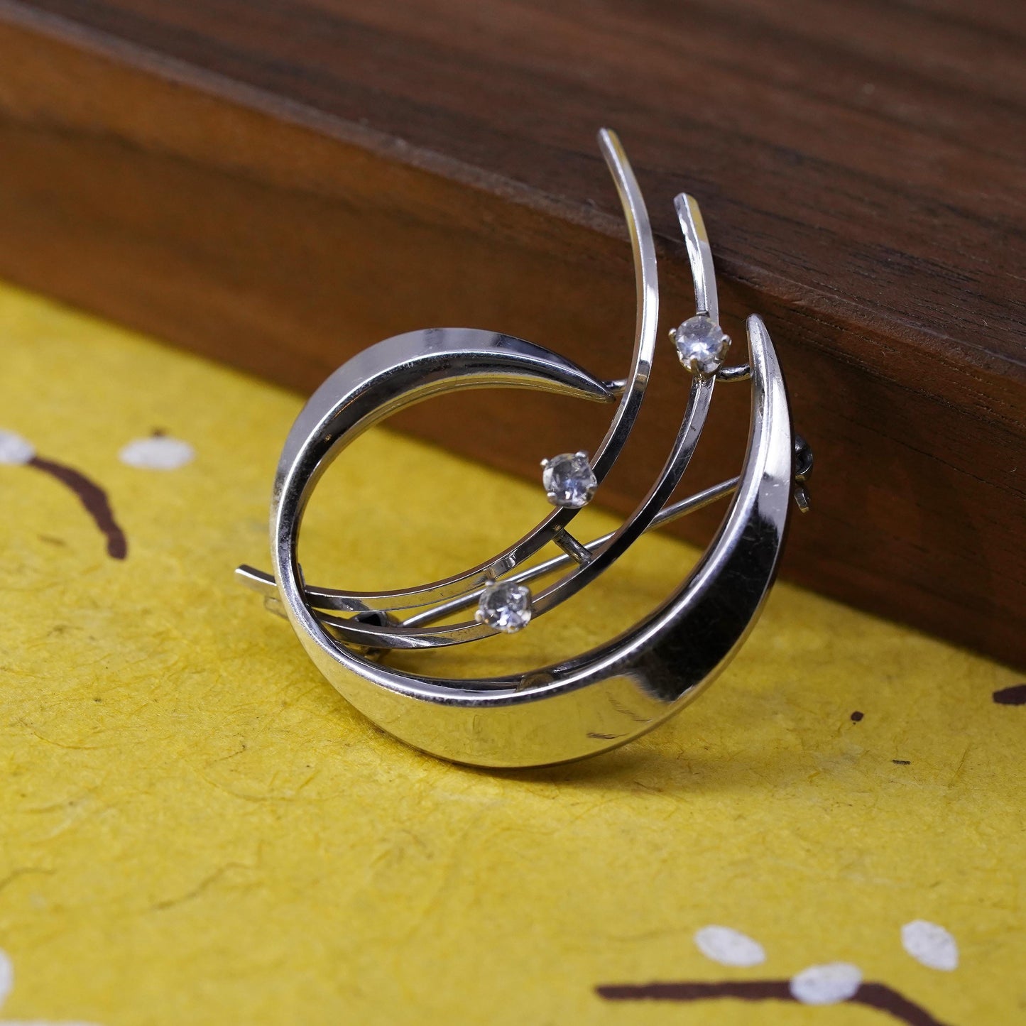 Vintage 1920s Art Deco handmade 835 silver flower brooch with rhinestones