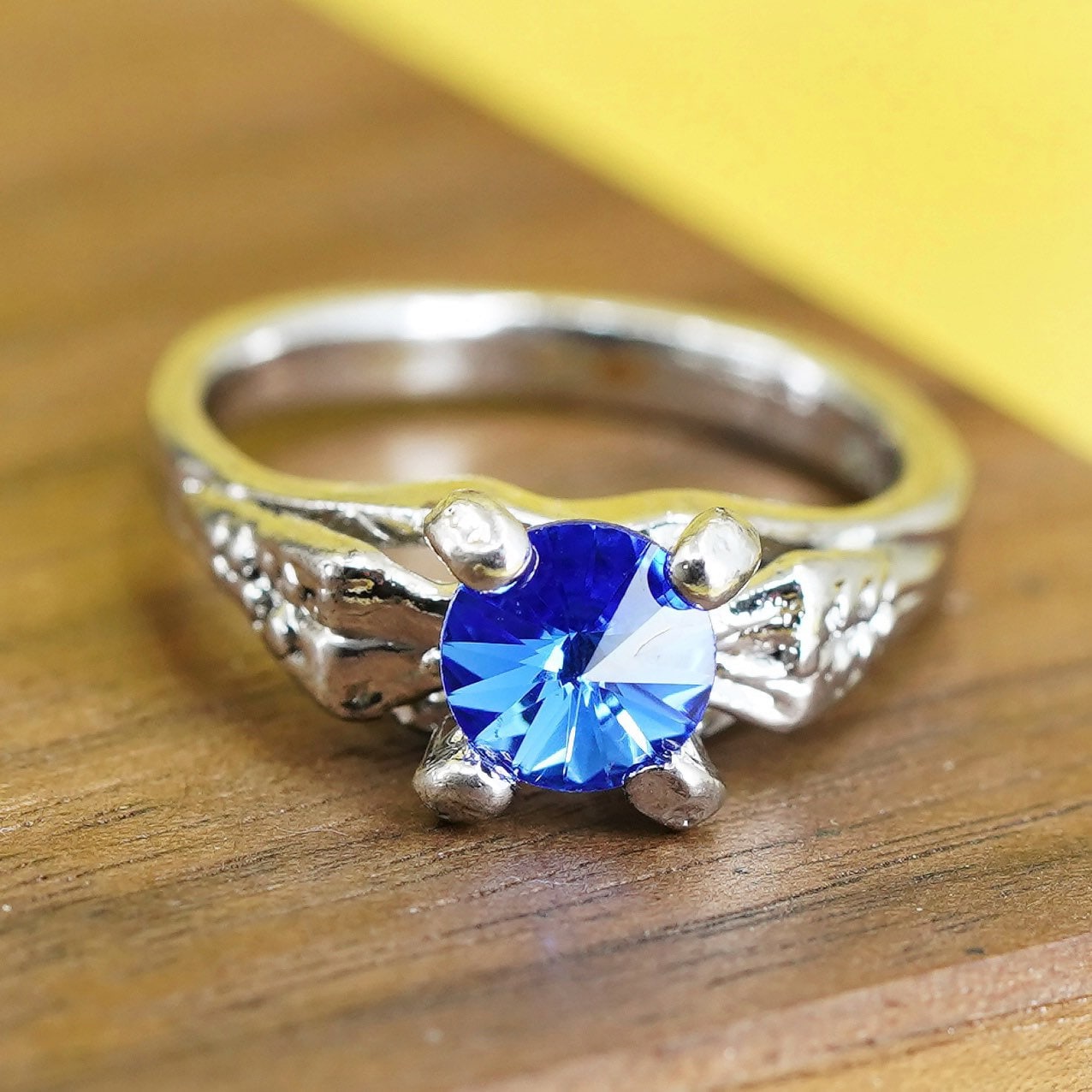 Size 5.5, vintage Sterling silver 925 handmade ring with blue crystal