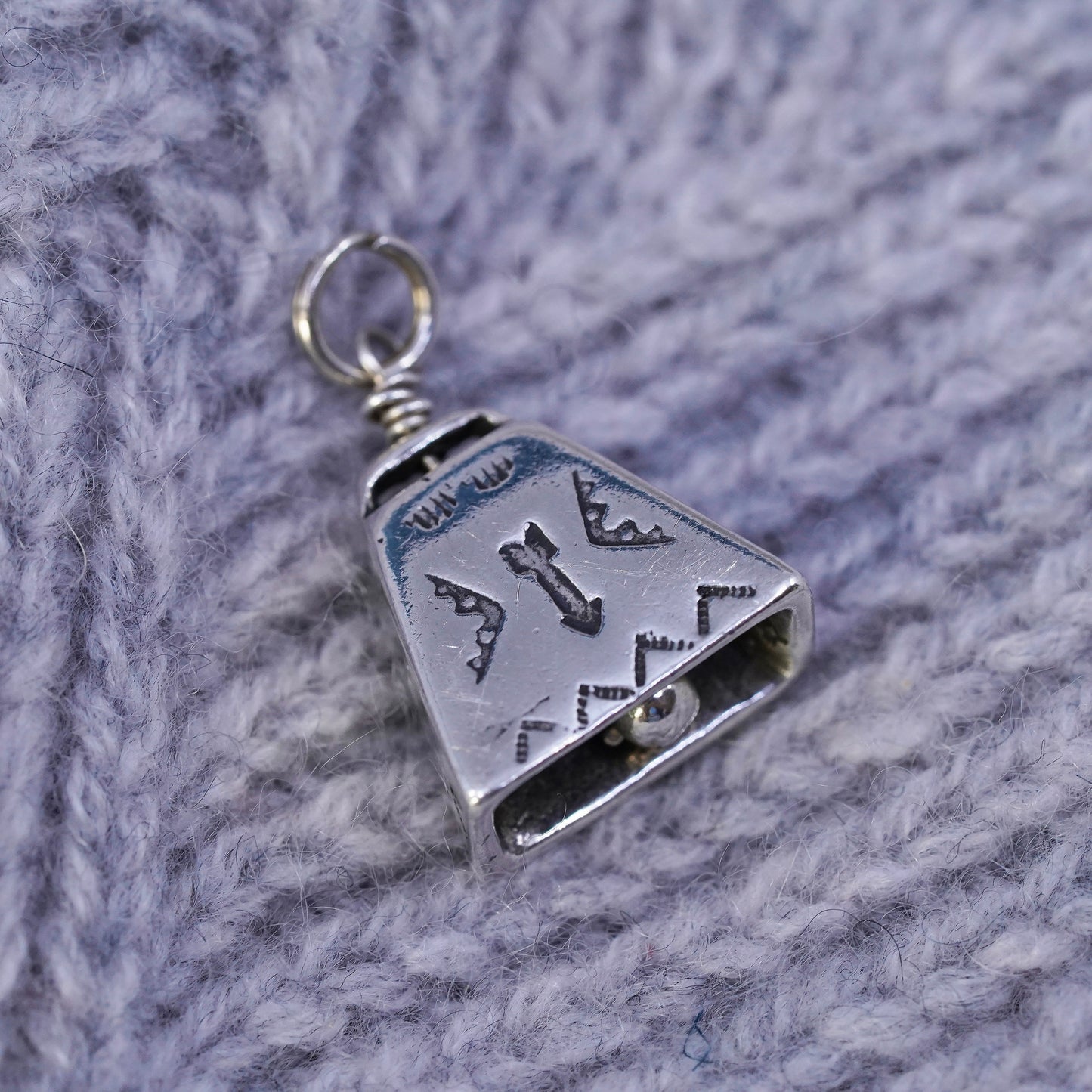 Vintage southwestern Sterling silver chime, bell, ring, 925 harmony ball