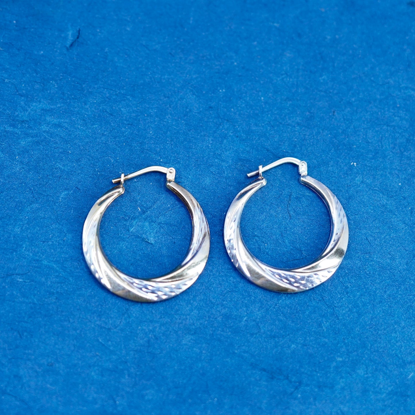 1”, 1/20 10K yellow gold over Sterling silver textured hoop earrings 925 huggie