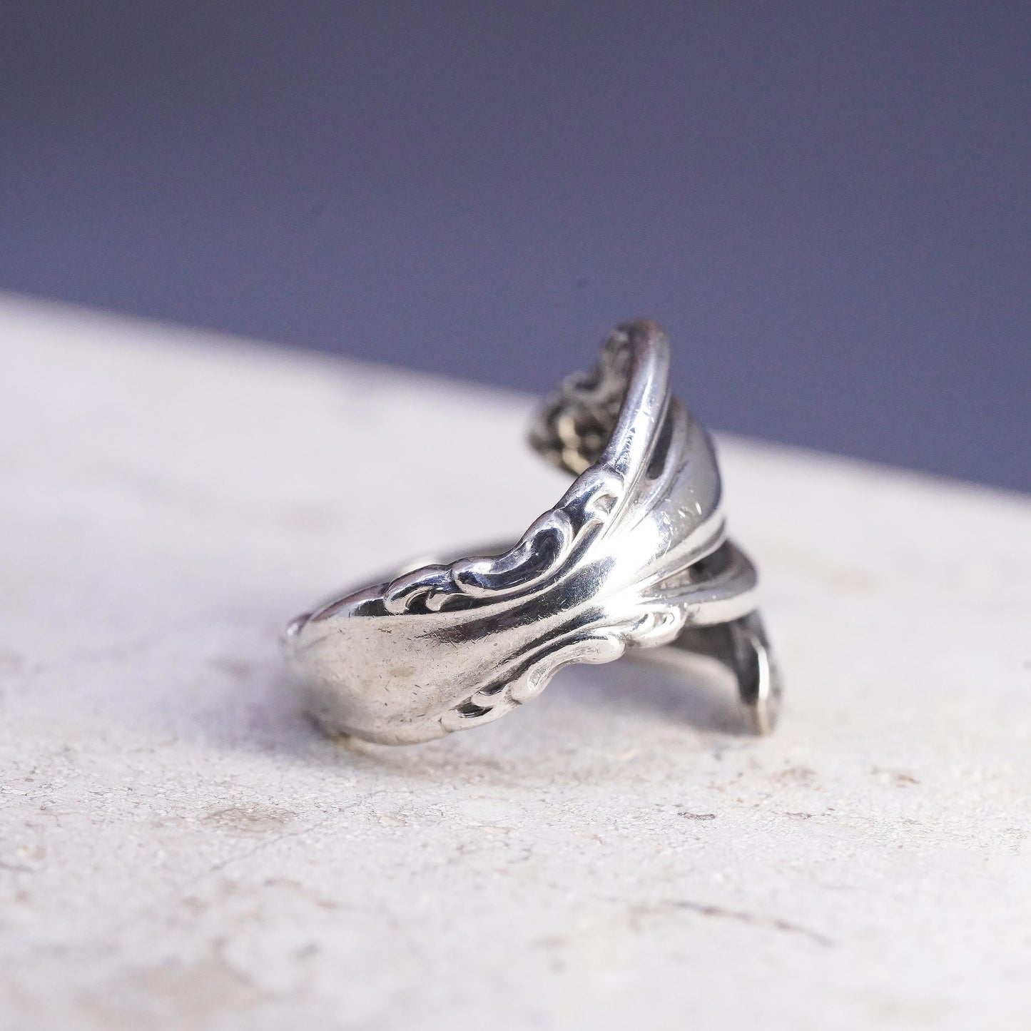 Size 5.5, vintage Sterling silver handmade ring, 925 flower spoon wrap band