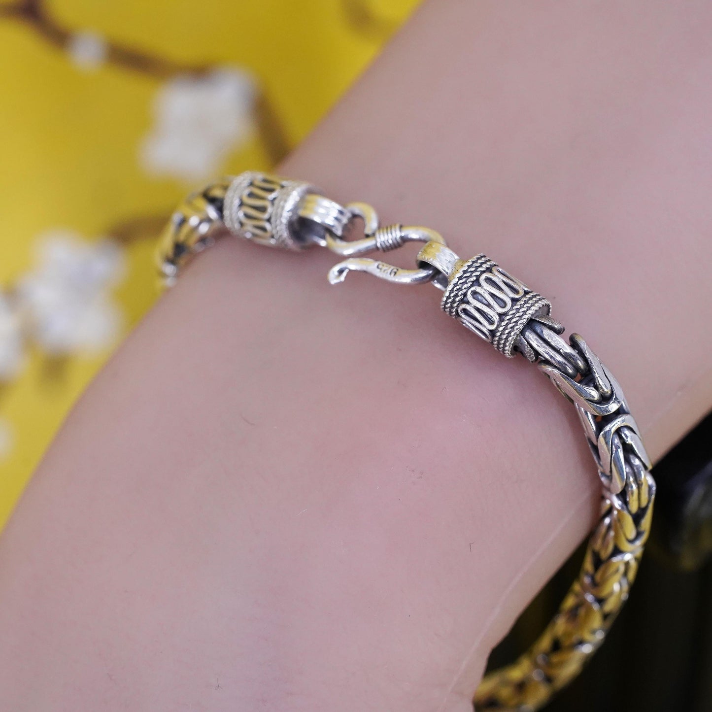 7.25”, vintage bold Sterling silver bracelet, 925 Byzantine, birdcage chain