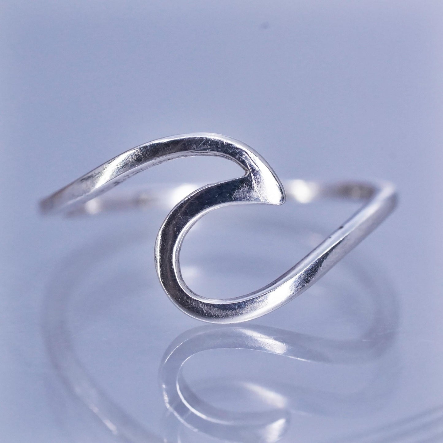 Size 4.5, vintage modern Sterling 925 silver handmade ring, wavy band