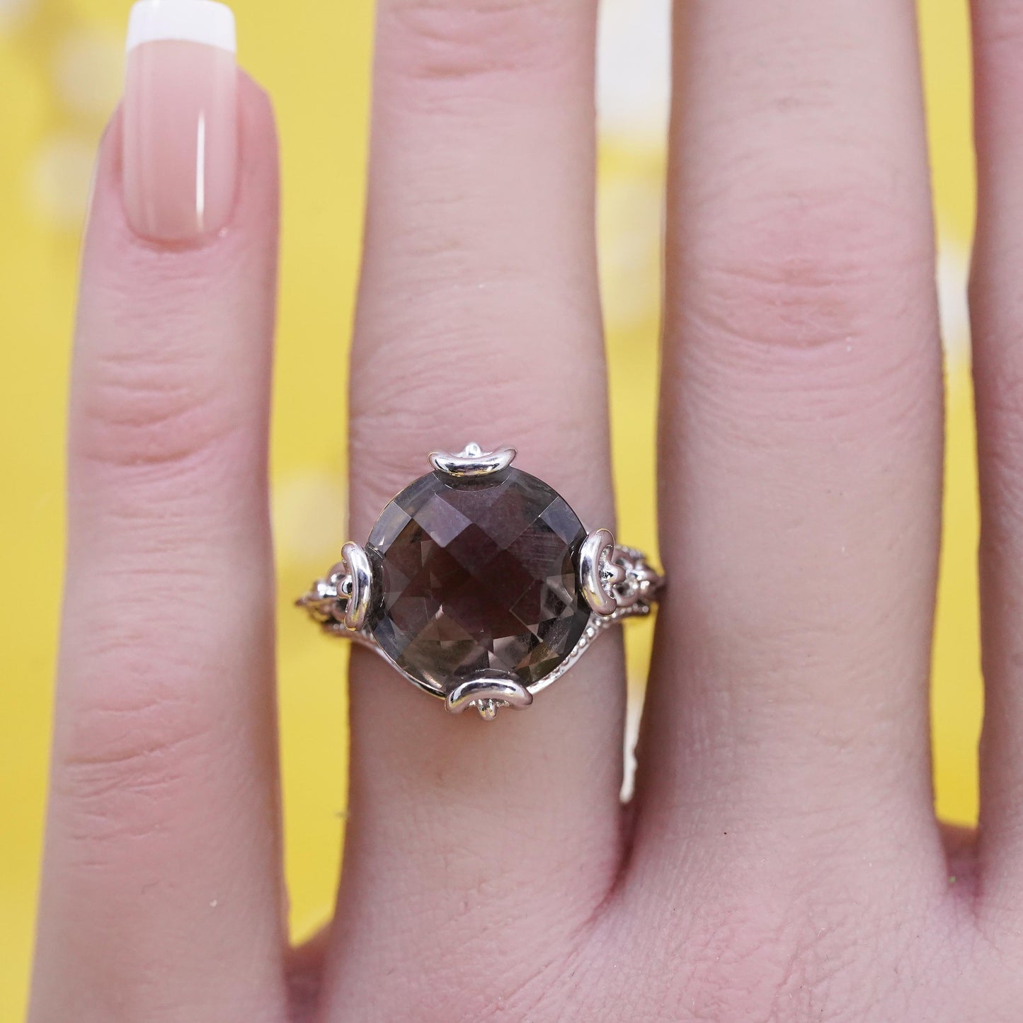 Size 6, vintage Mexican Sterling silver ring dome checkerboard cut smoky topaz