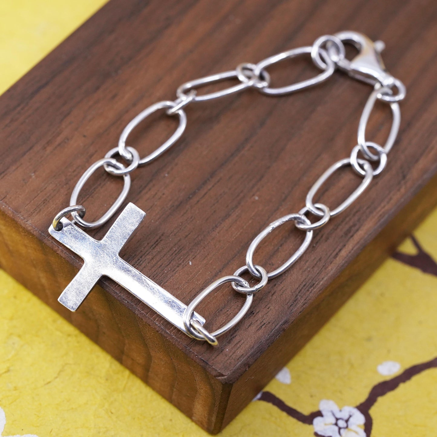 7”, vintage Sterling silver handmade curb bracelet, 925 oval chain cross charm