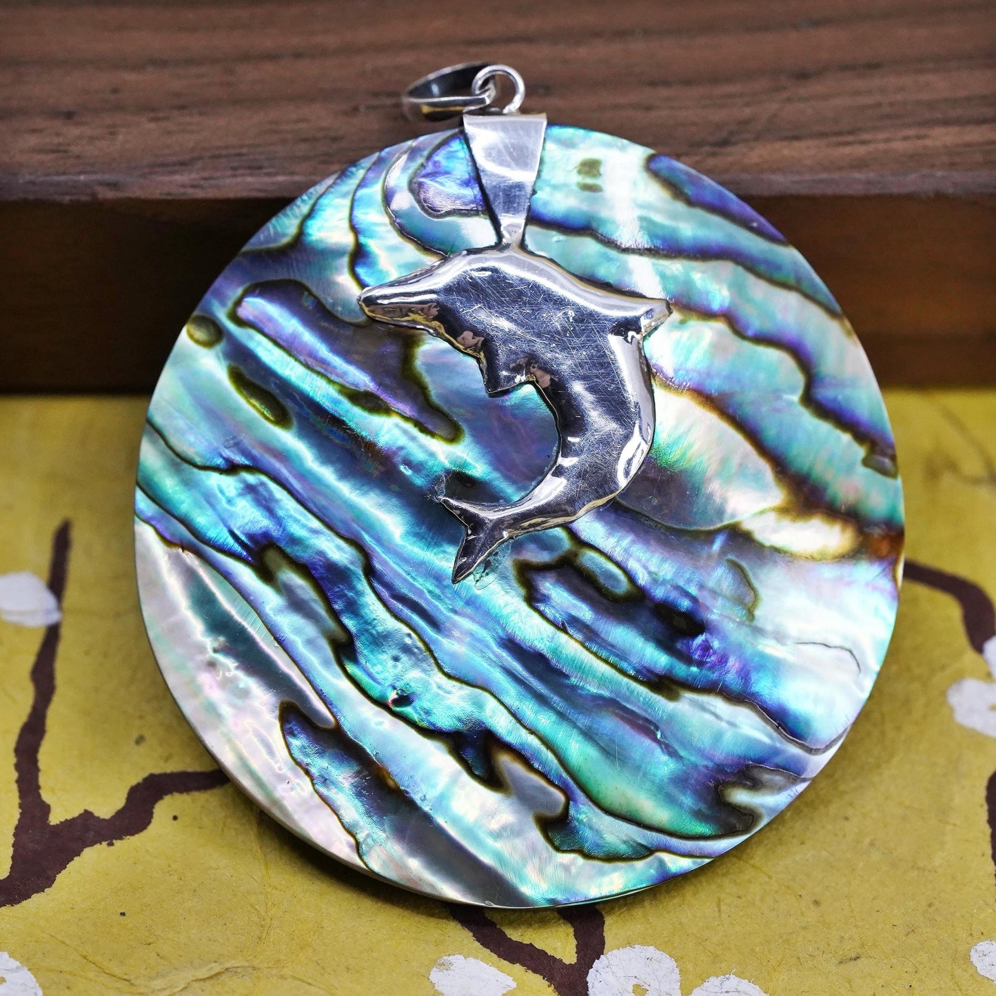 Vintage Sterling 925 silver handmade pendant with round abalone and dolphin