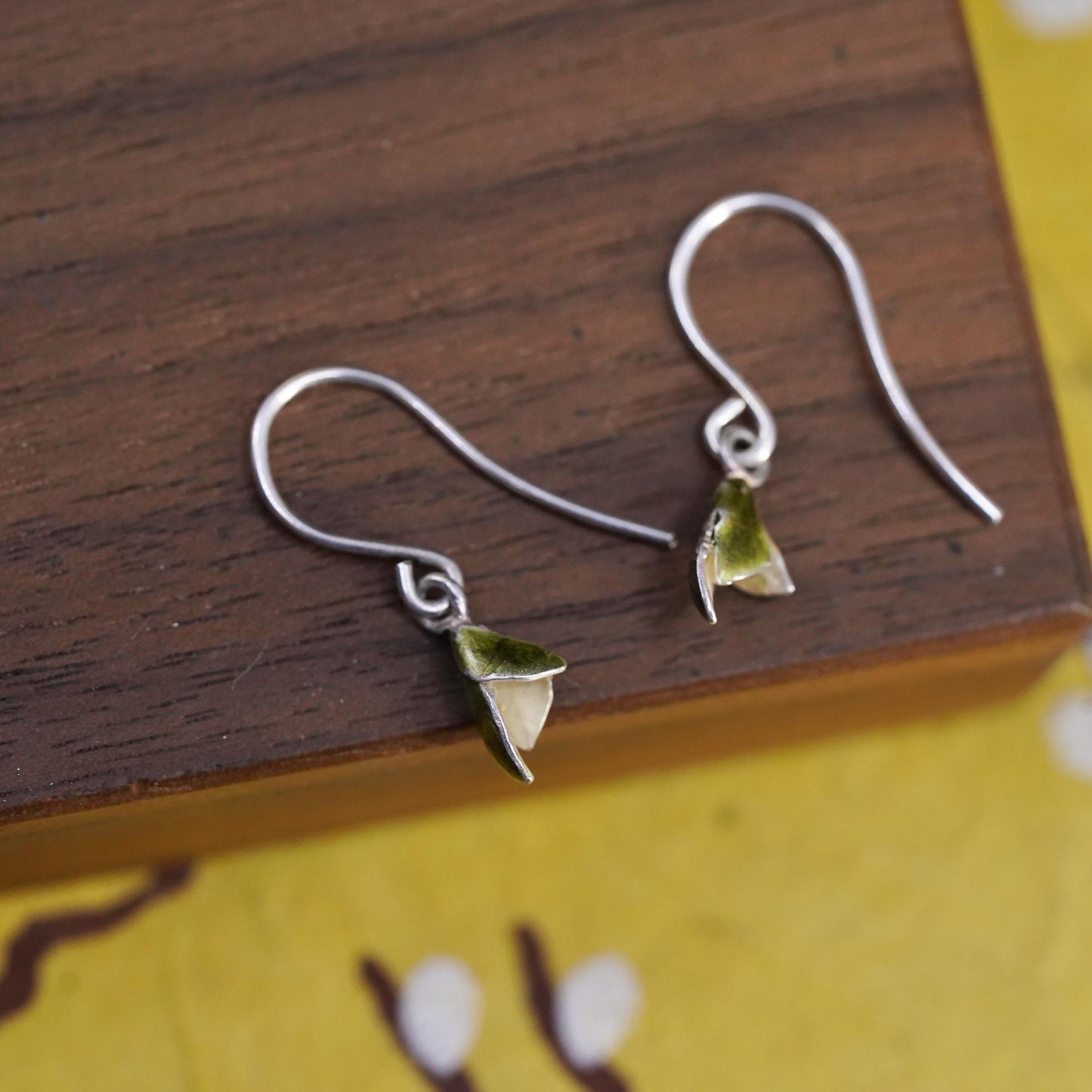 Vintage Sterling silver handmade earrings, 925 leaf dangles