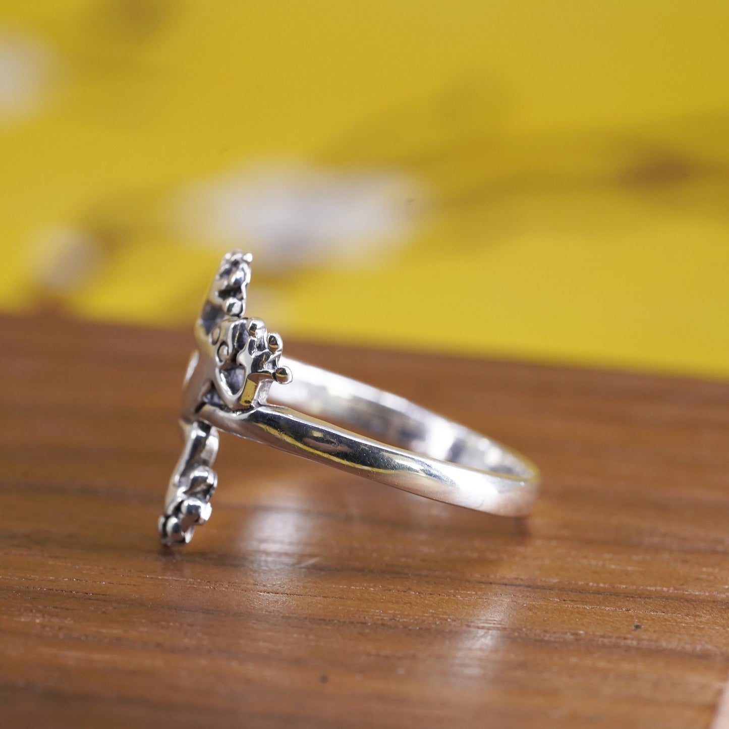 Size 8.5, vintage Sterling 925 silver handmade lotus leaf with frog ring